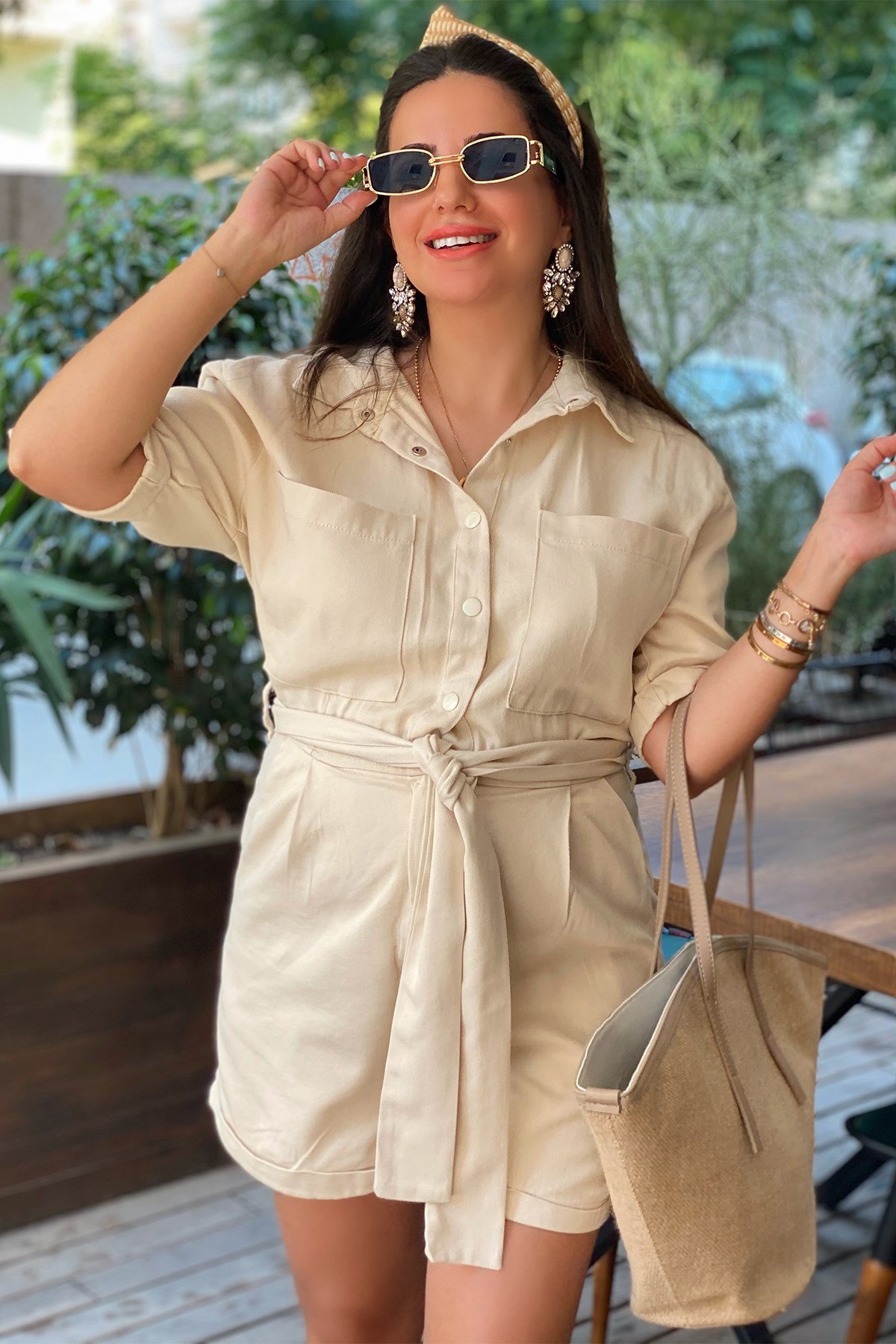 Bej Renk Önü Düğmeli Şort Tulum