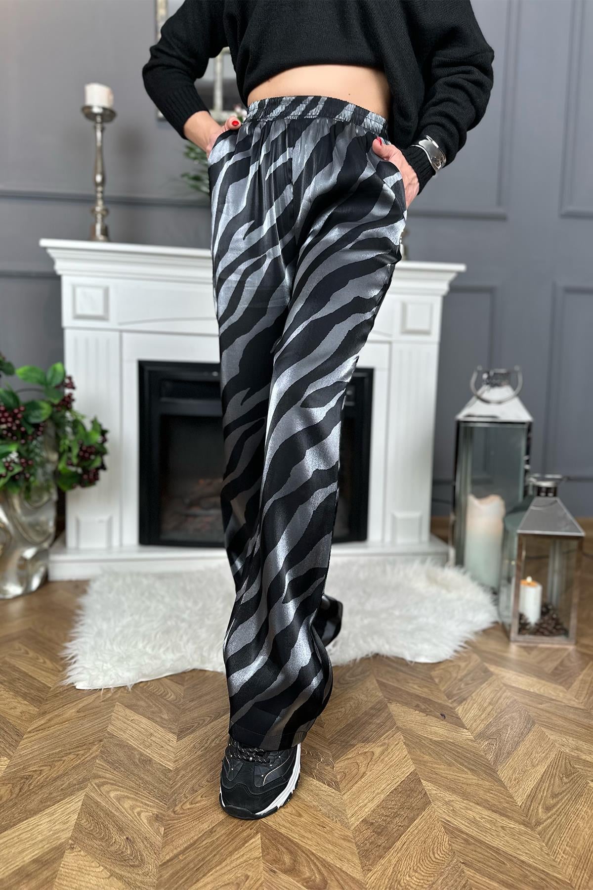 Beli Lastikli Zebra Desen Pantolon