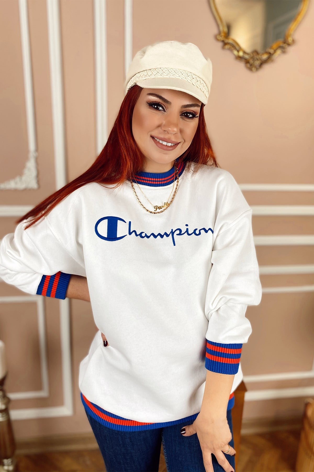 Beyaz Champion Sweatshirt