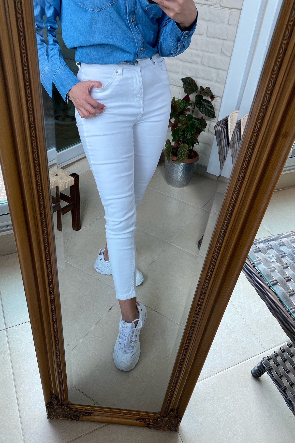 Beyaz Dar Kot Pantolon