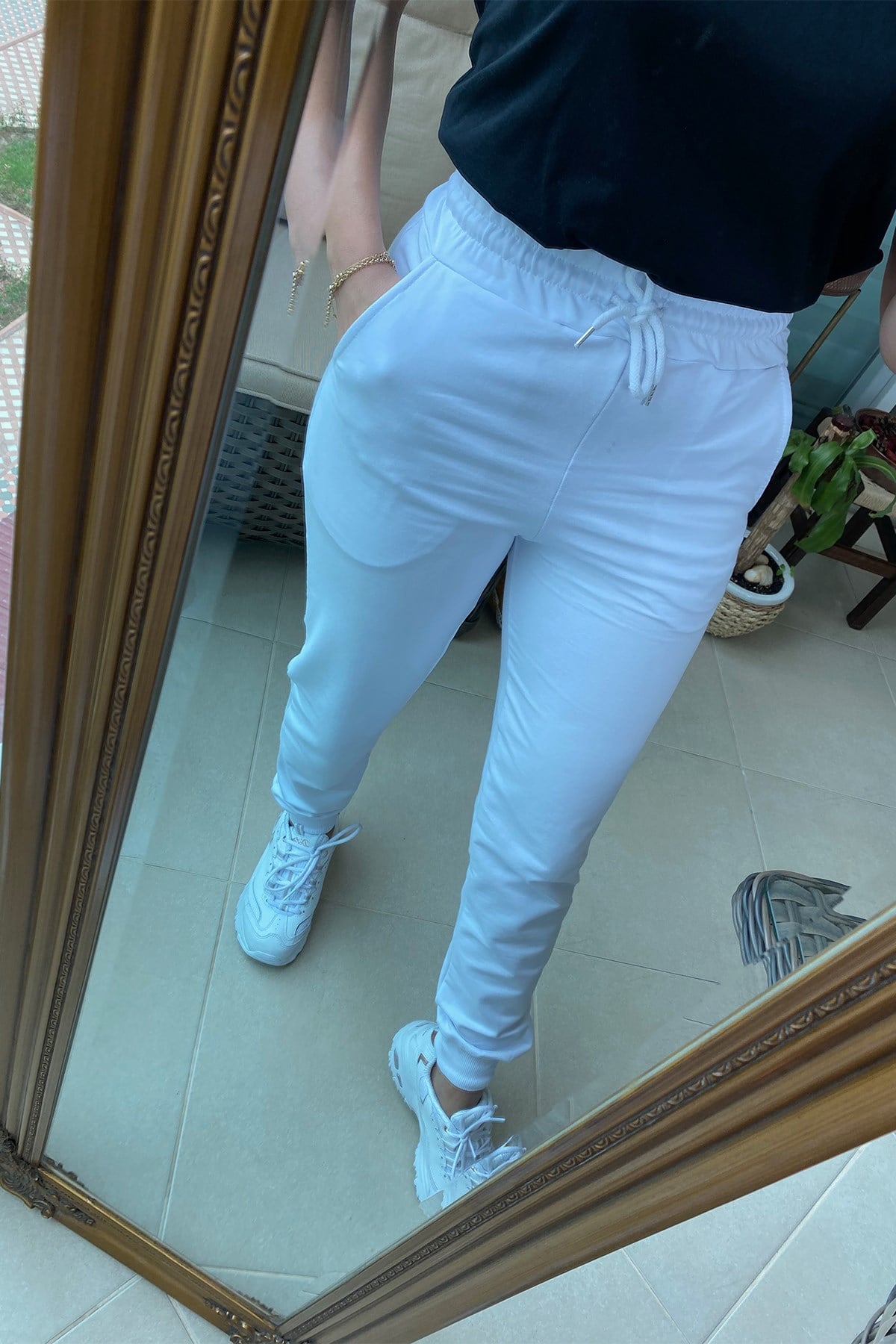 Beyaz Eşofman Altı