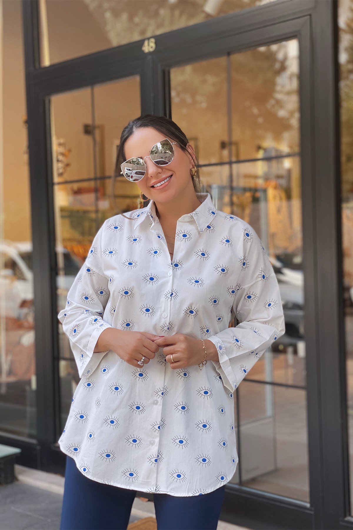 Beyaz Göz Desenli Gömlek