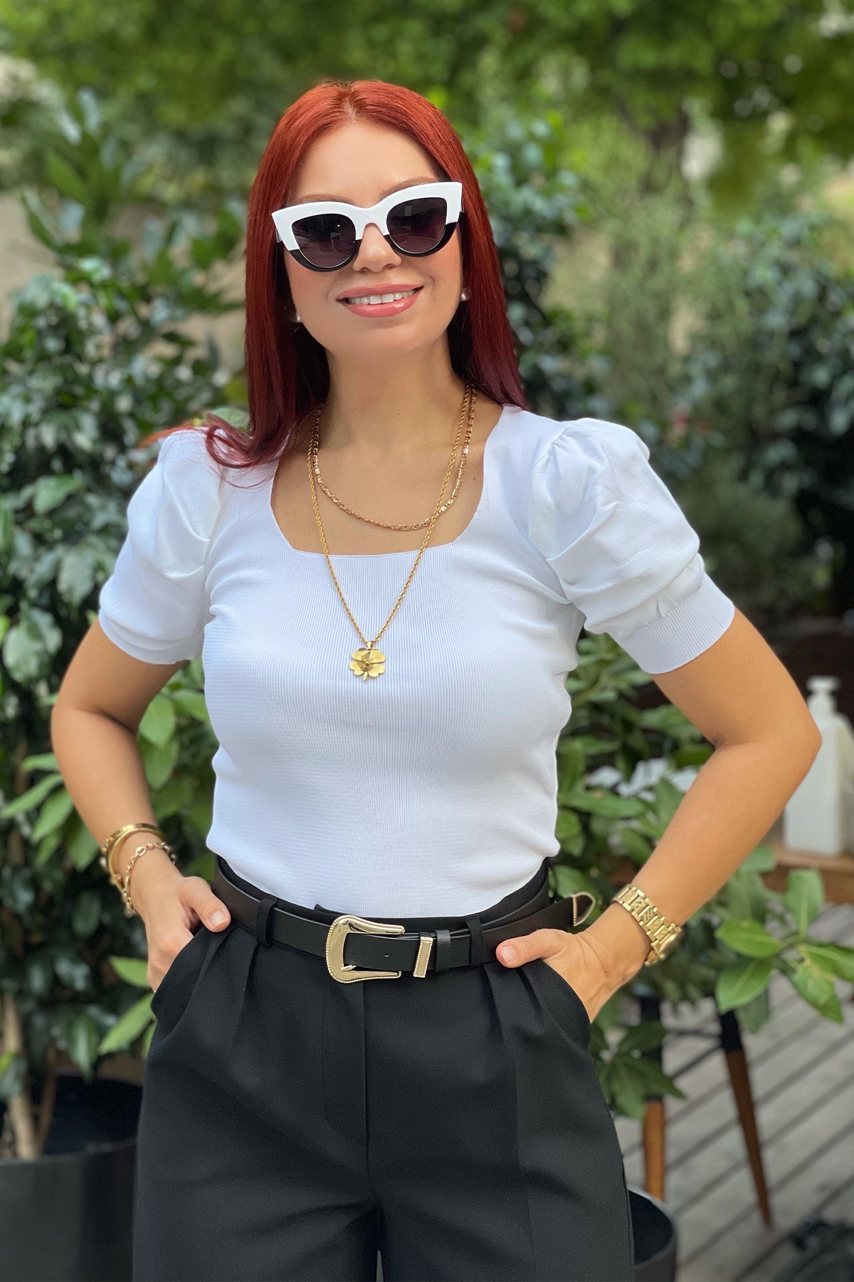 Beyaz Kolları Balon  Triko