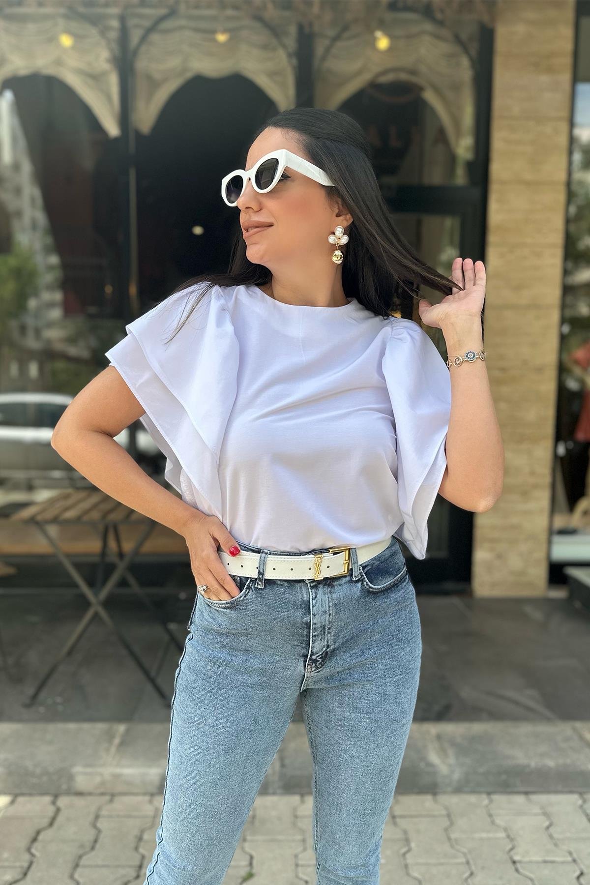 Beyaz Kolları Volanlı Poplin Bluz