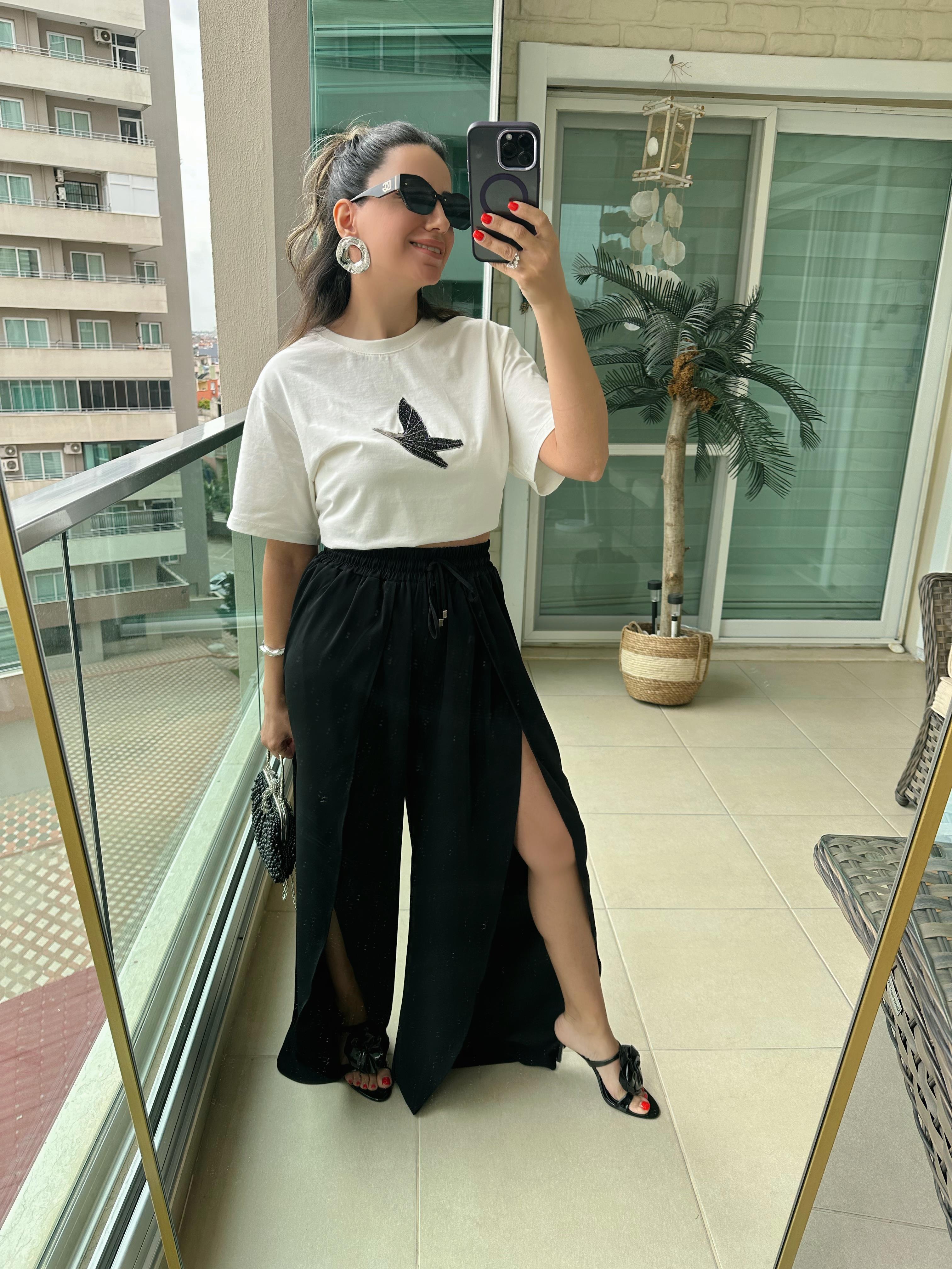 Beyaz Kuş Taşlı Tshirt