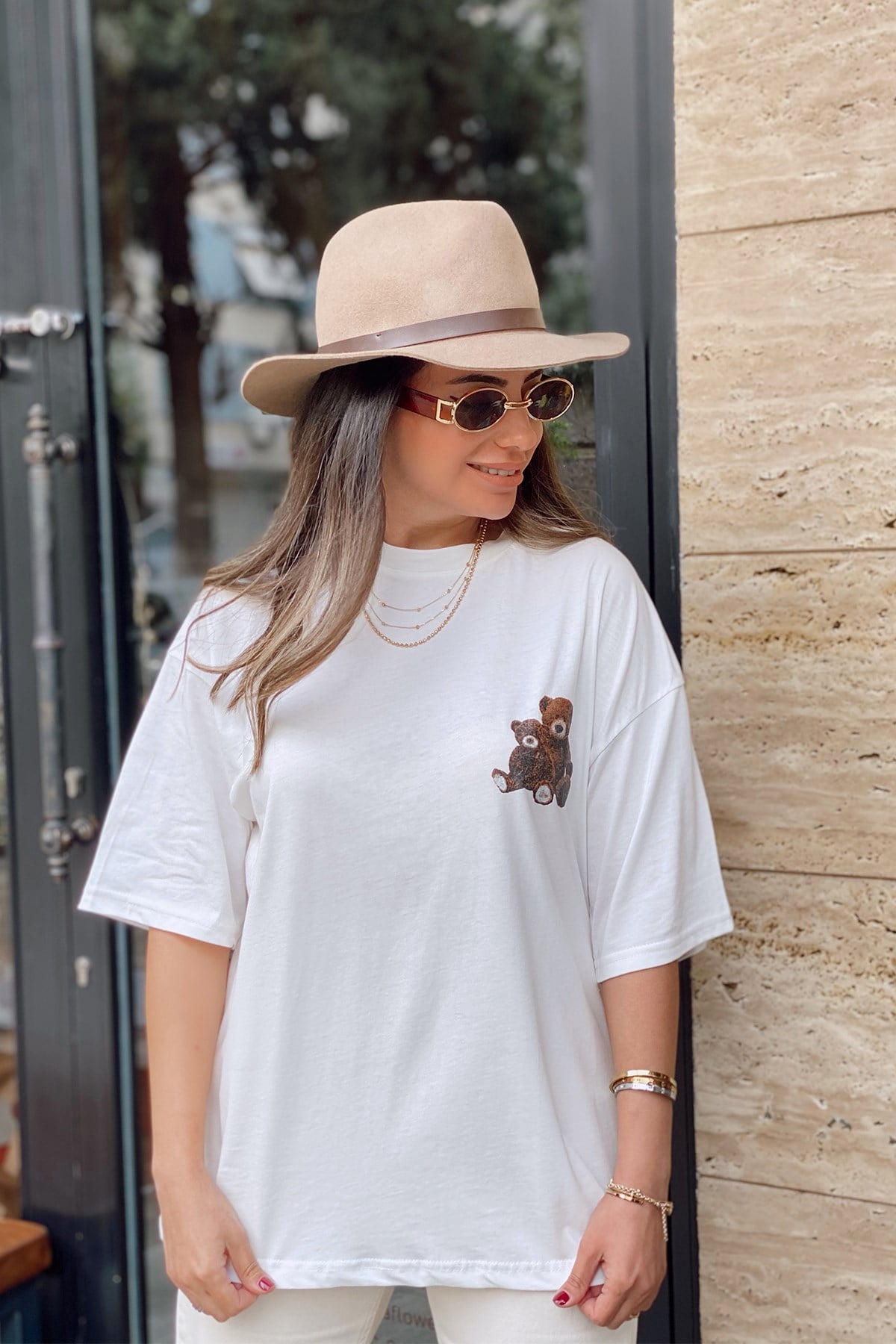 Beyaz Panda Detaylı Tshirt