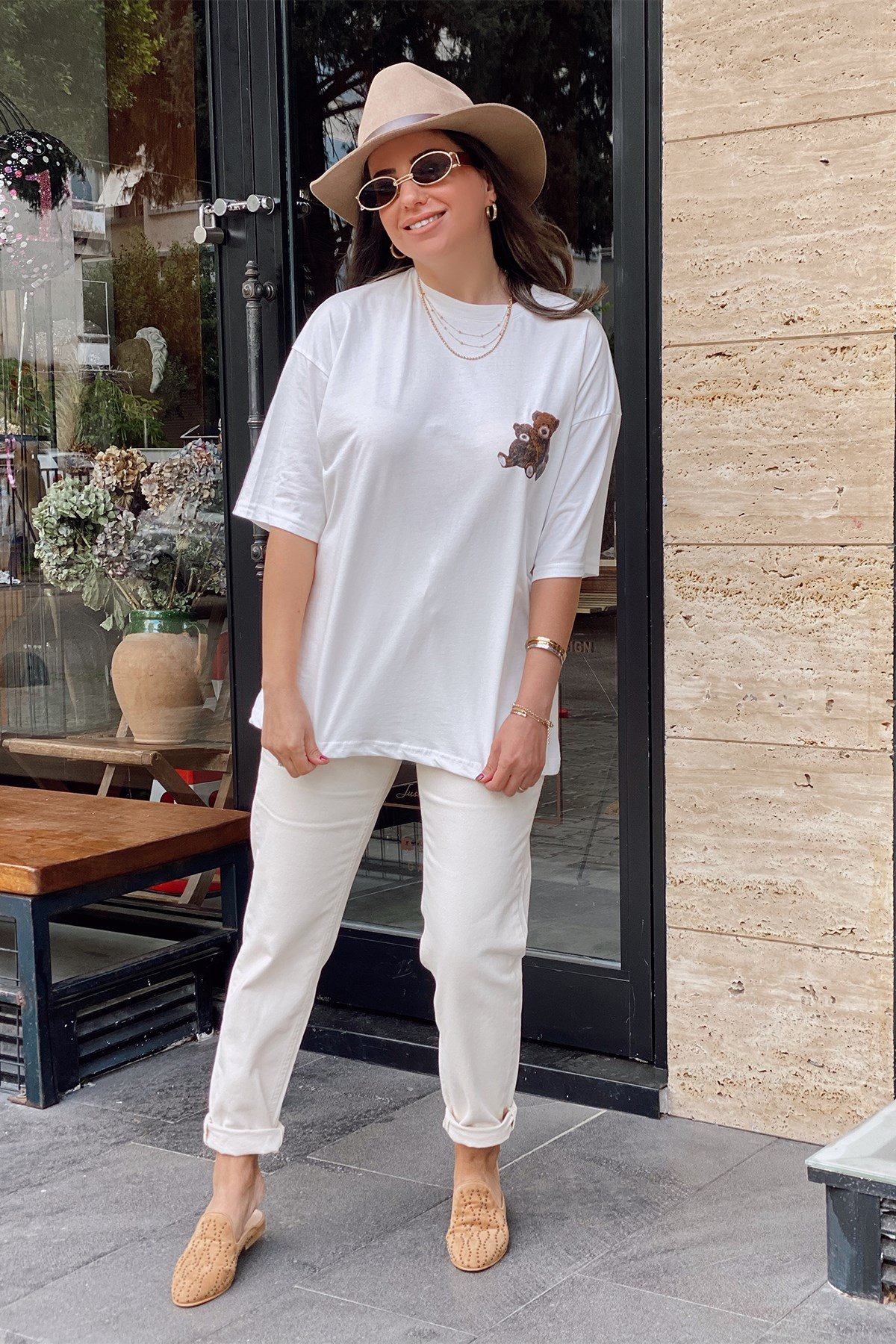 Beyaz Panda Detaylı Tshirt