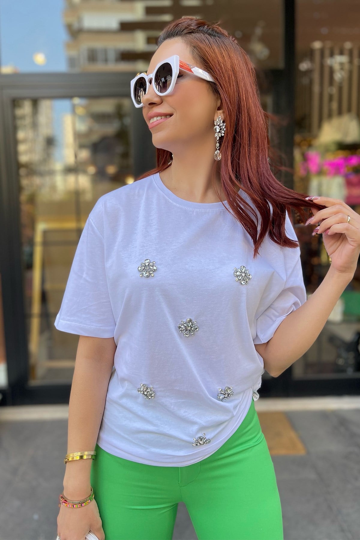 Beyaz Taşlı Tshirt