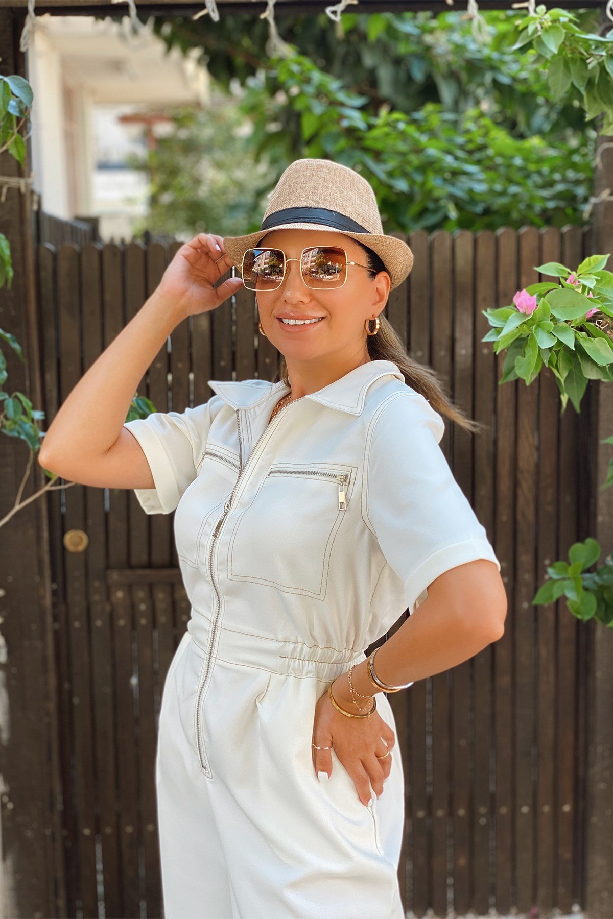 Beyaz Uzun Kot Tulum