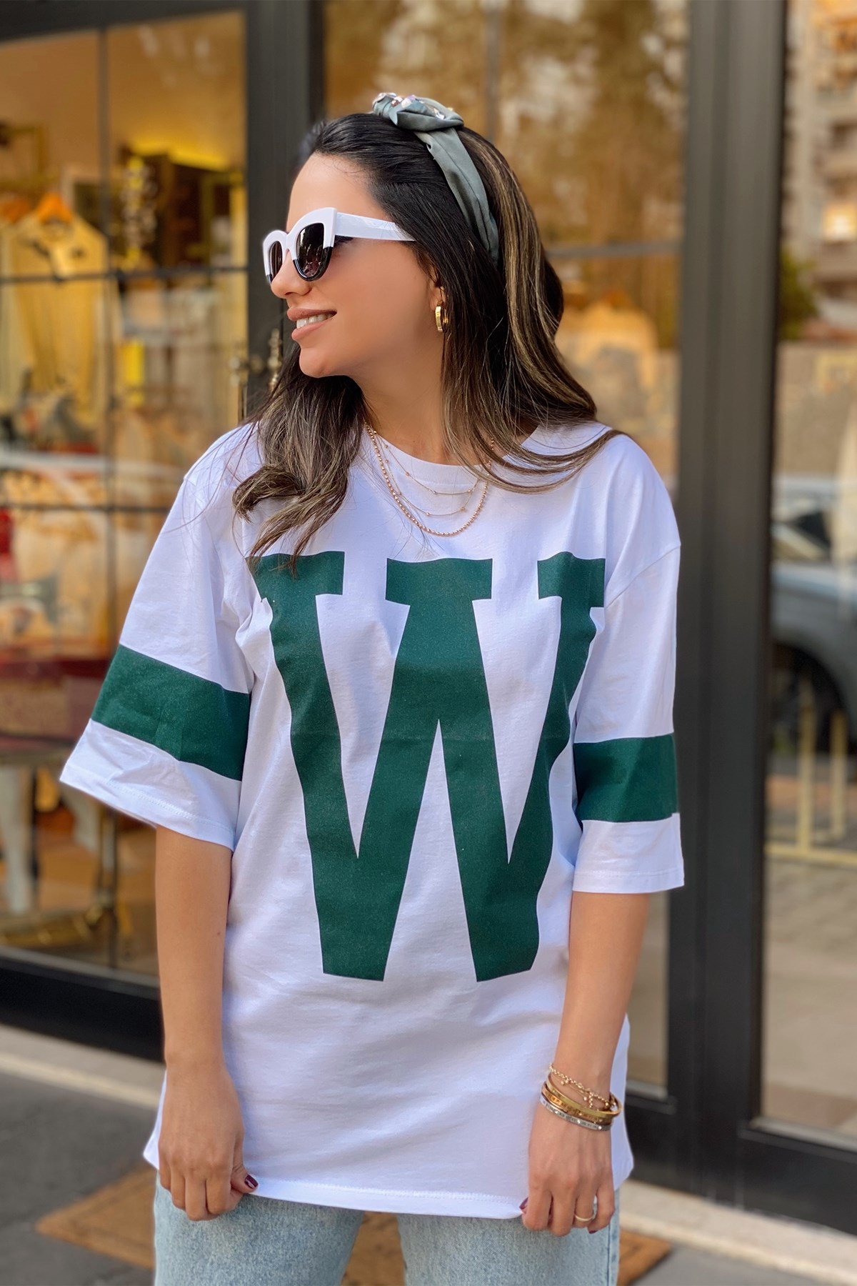 Beyaz W Baskılı Tshirt