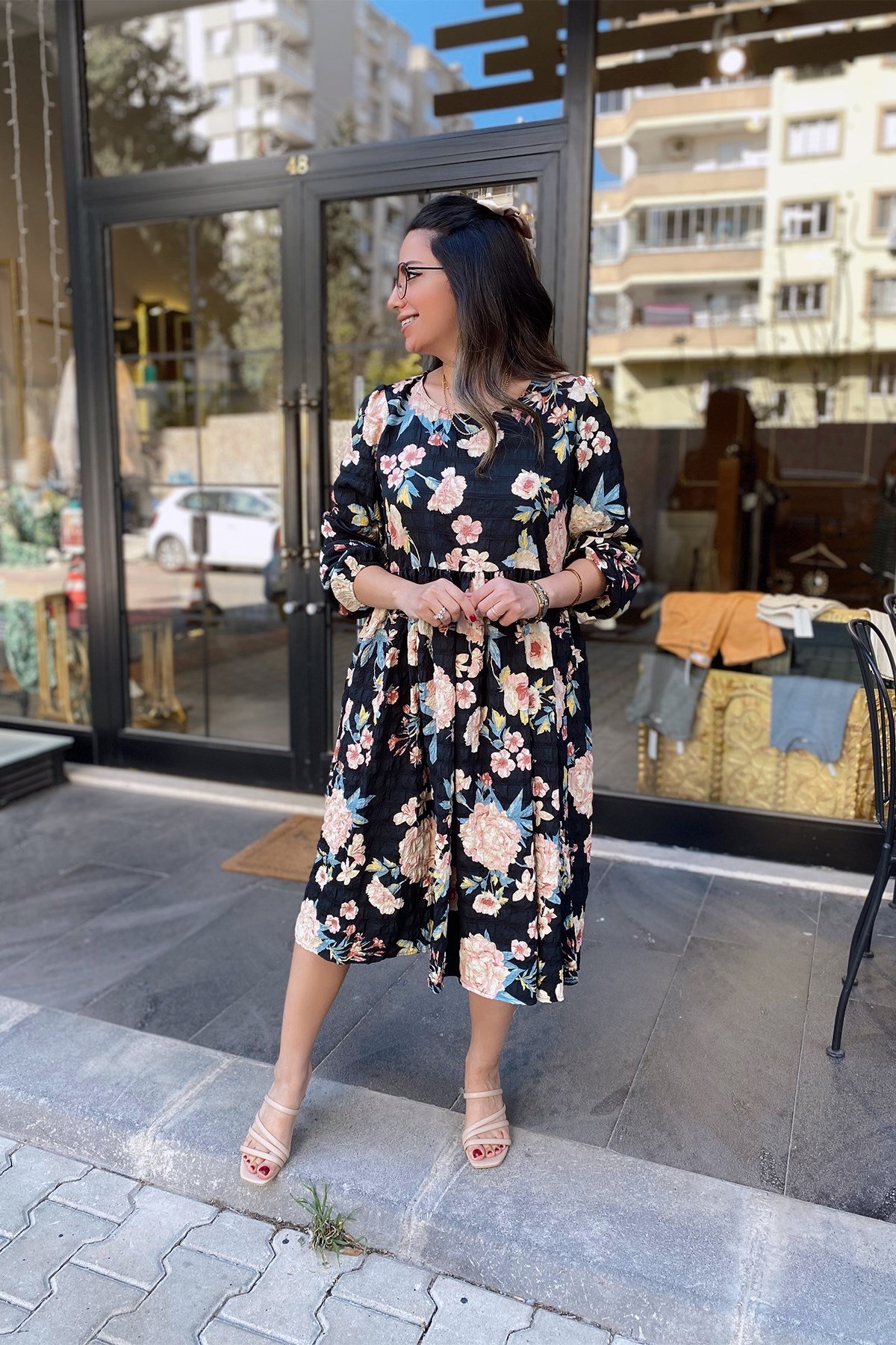 Bisiklet Yaka Çiçek Desenli Elbise