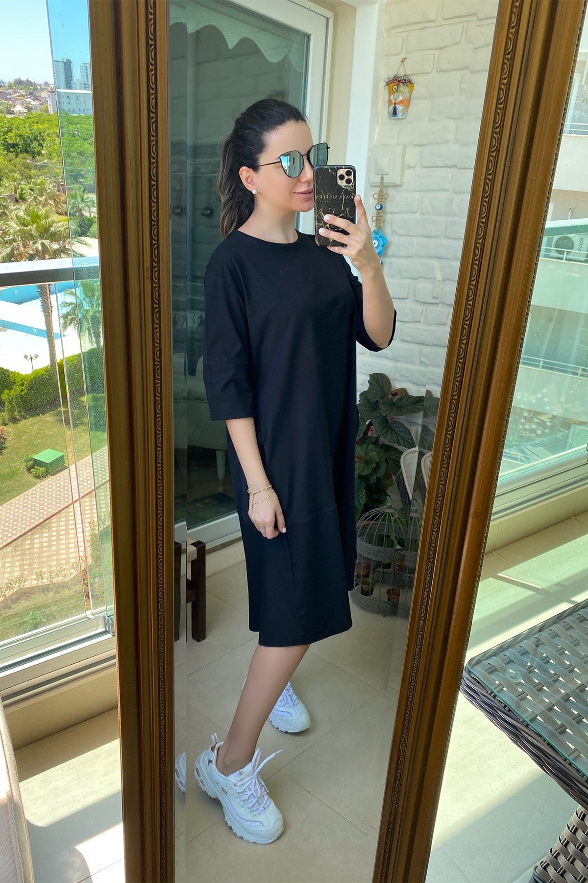 Cepli  Siyah Geniş Kesim Elbise