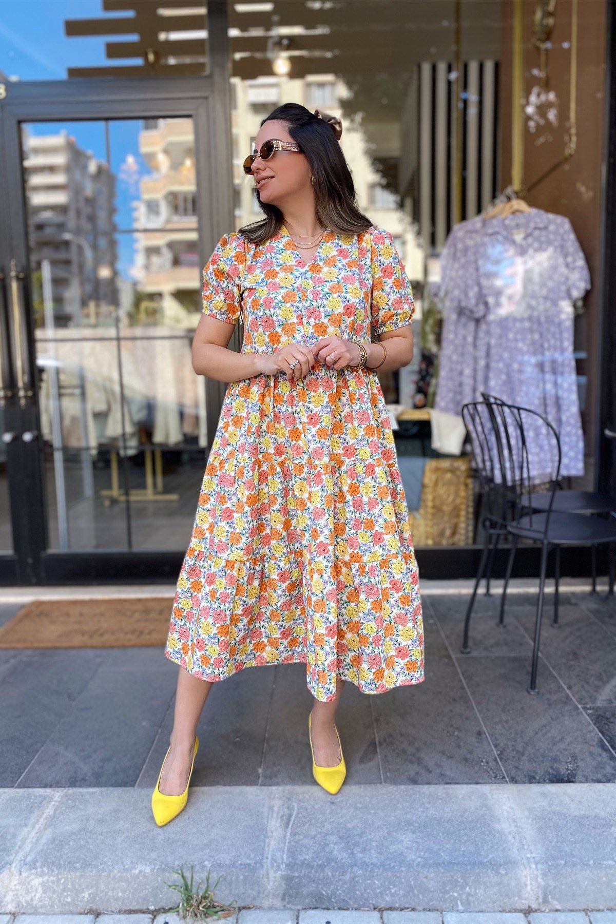 Çiçek Desenli Bahar Elbise