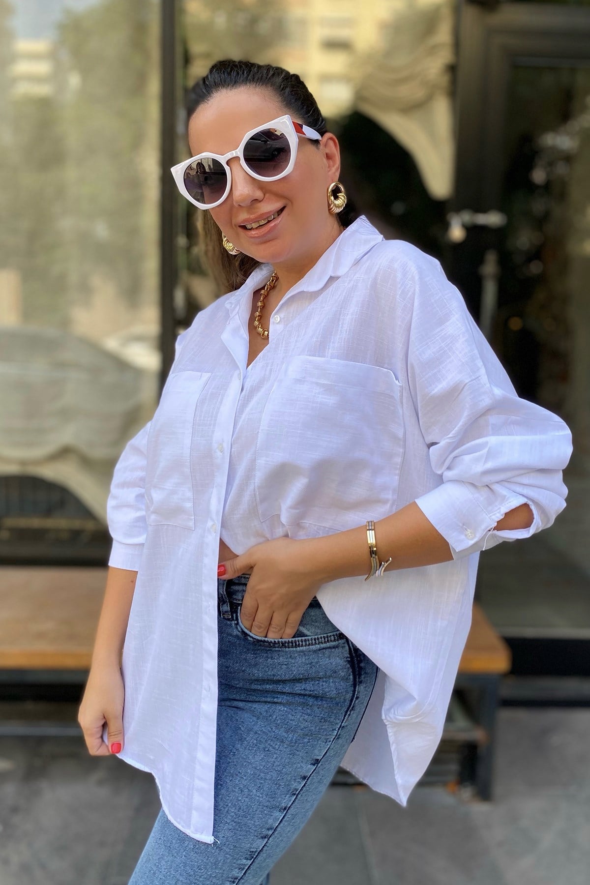 Çift Cepli Beyaz Oversize Gömlek