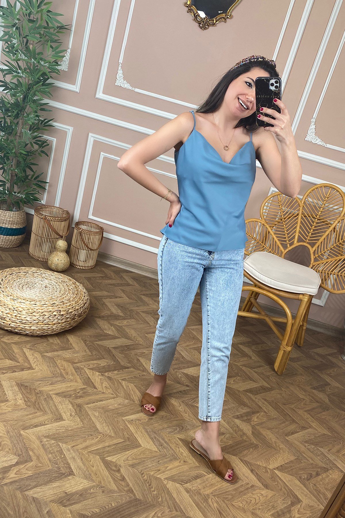 Degaje Yaka Askılı Mavi Bluz