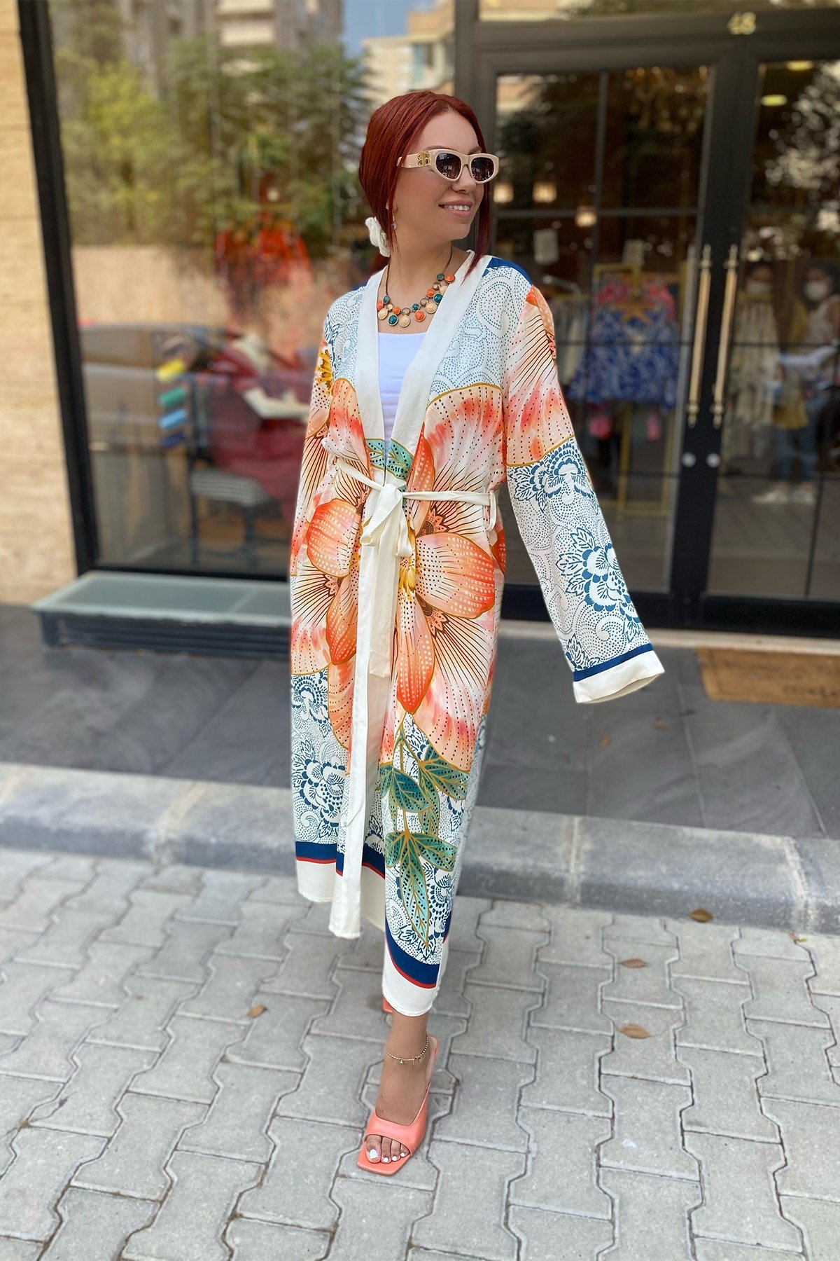 Desenli Kuşaklı Kimono
