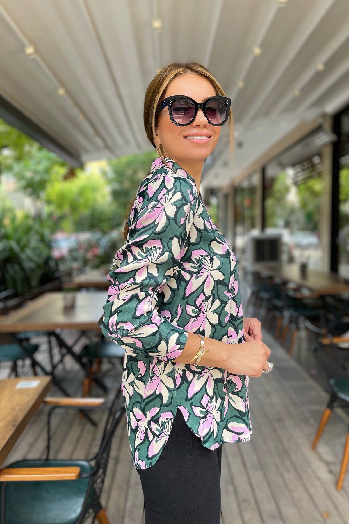 Desenli Saten Gömlek