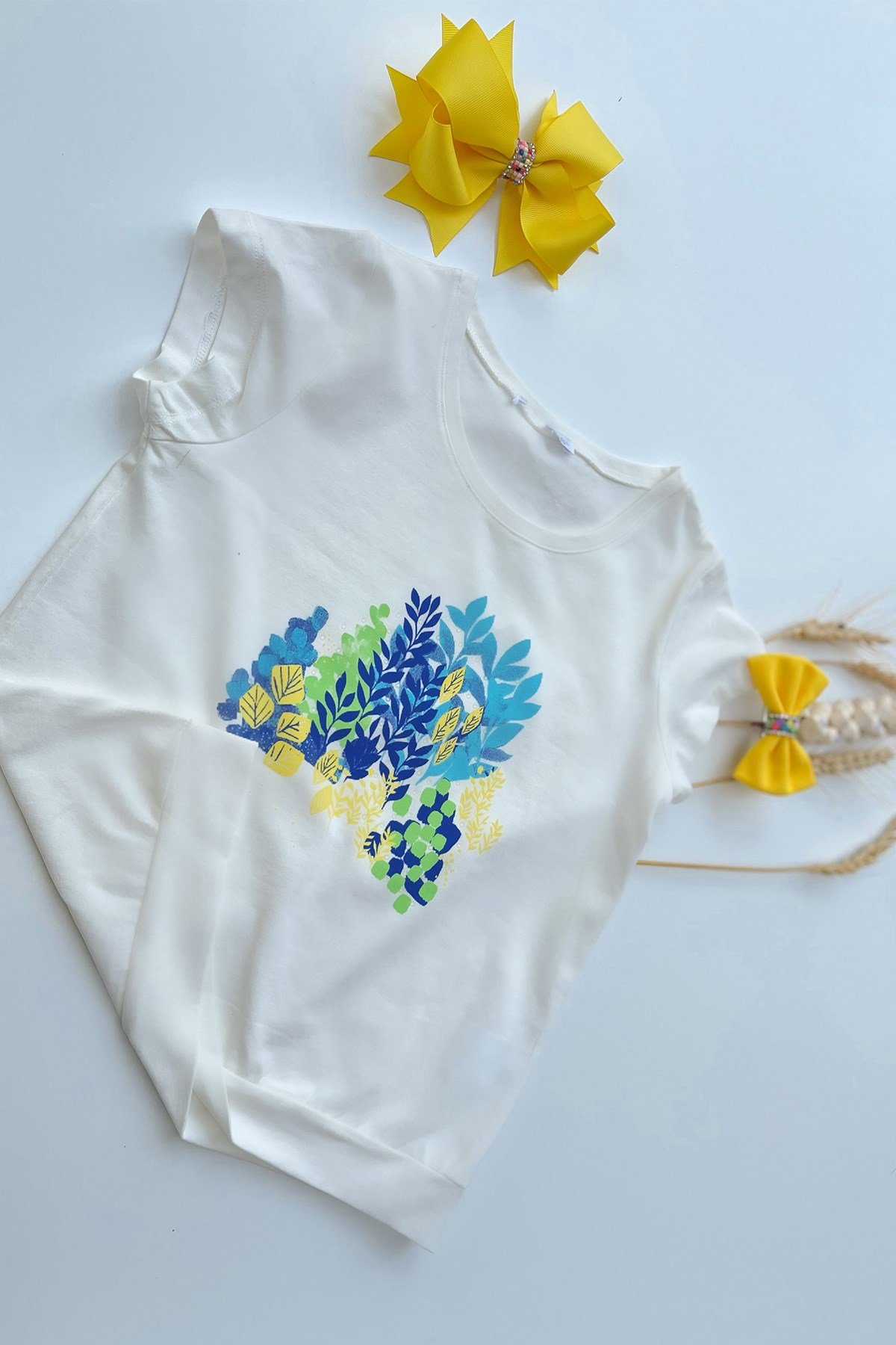 Ekru Mavi Botonik Baskı Tshirt
