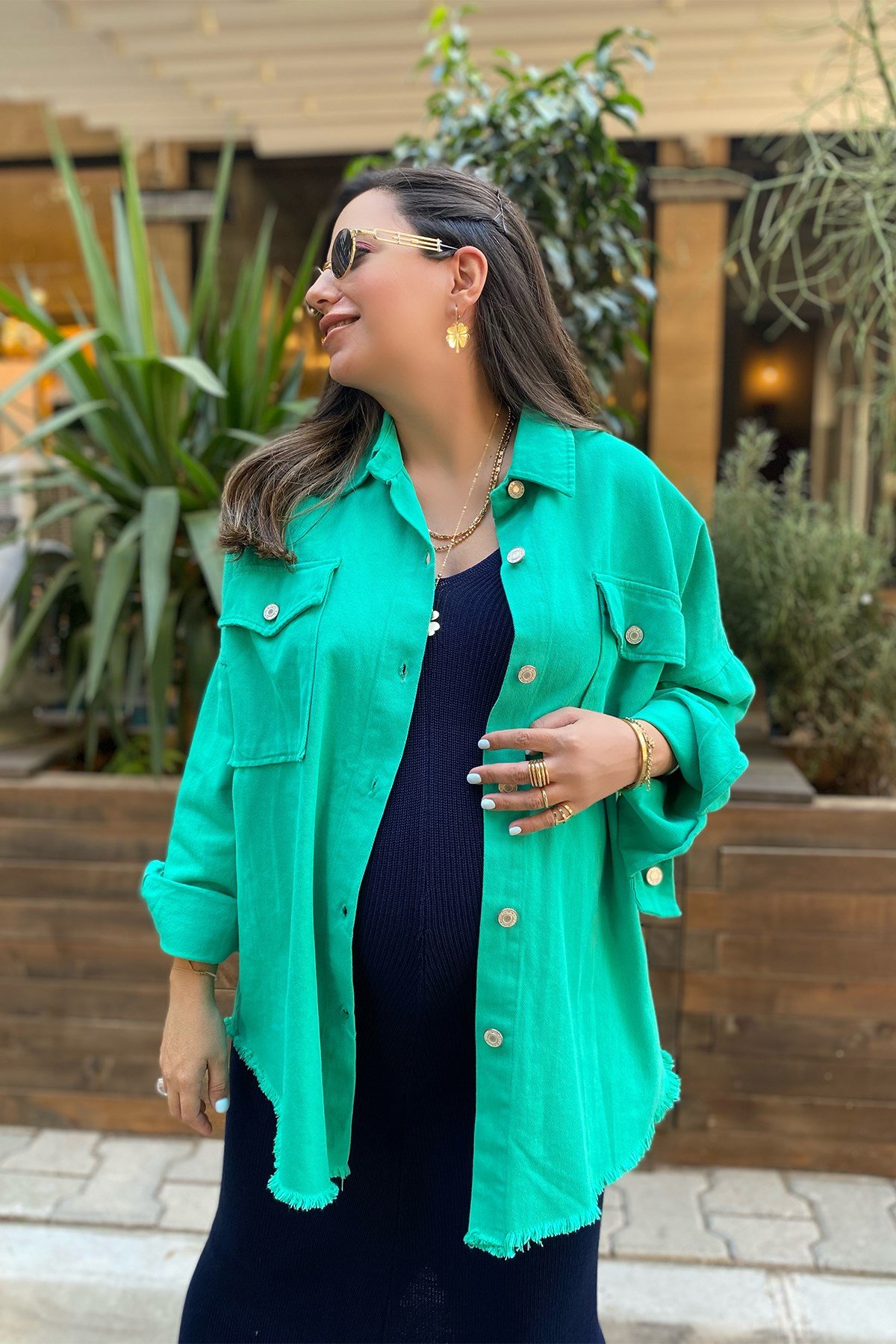 Eteği Püsküllü Yeşil Gabardin Ceket