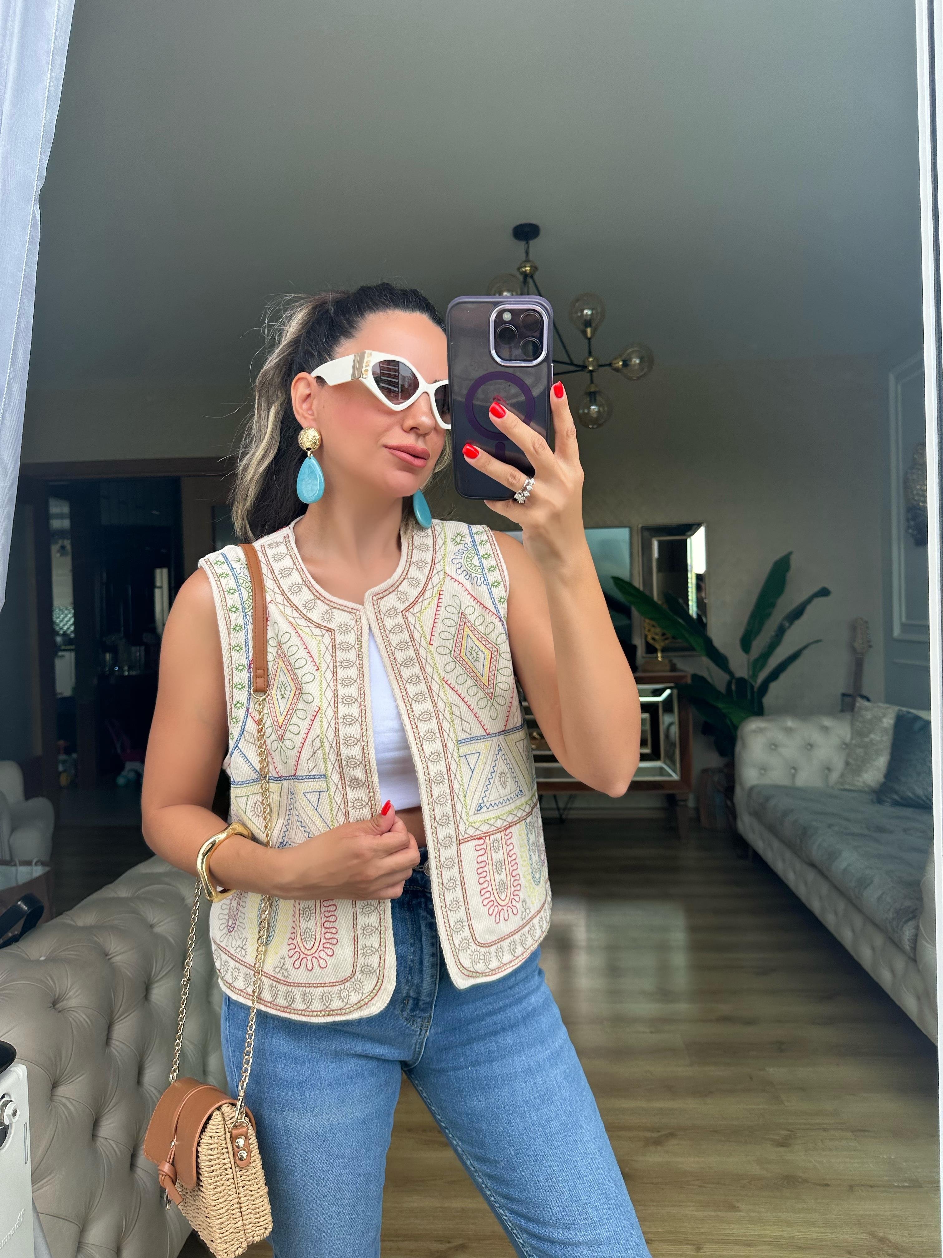 Etnik Desen Nakışlı Yelek