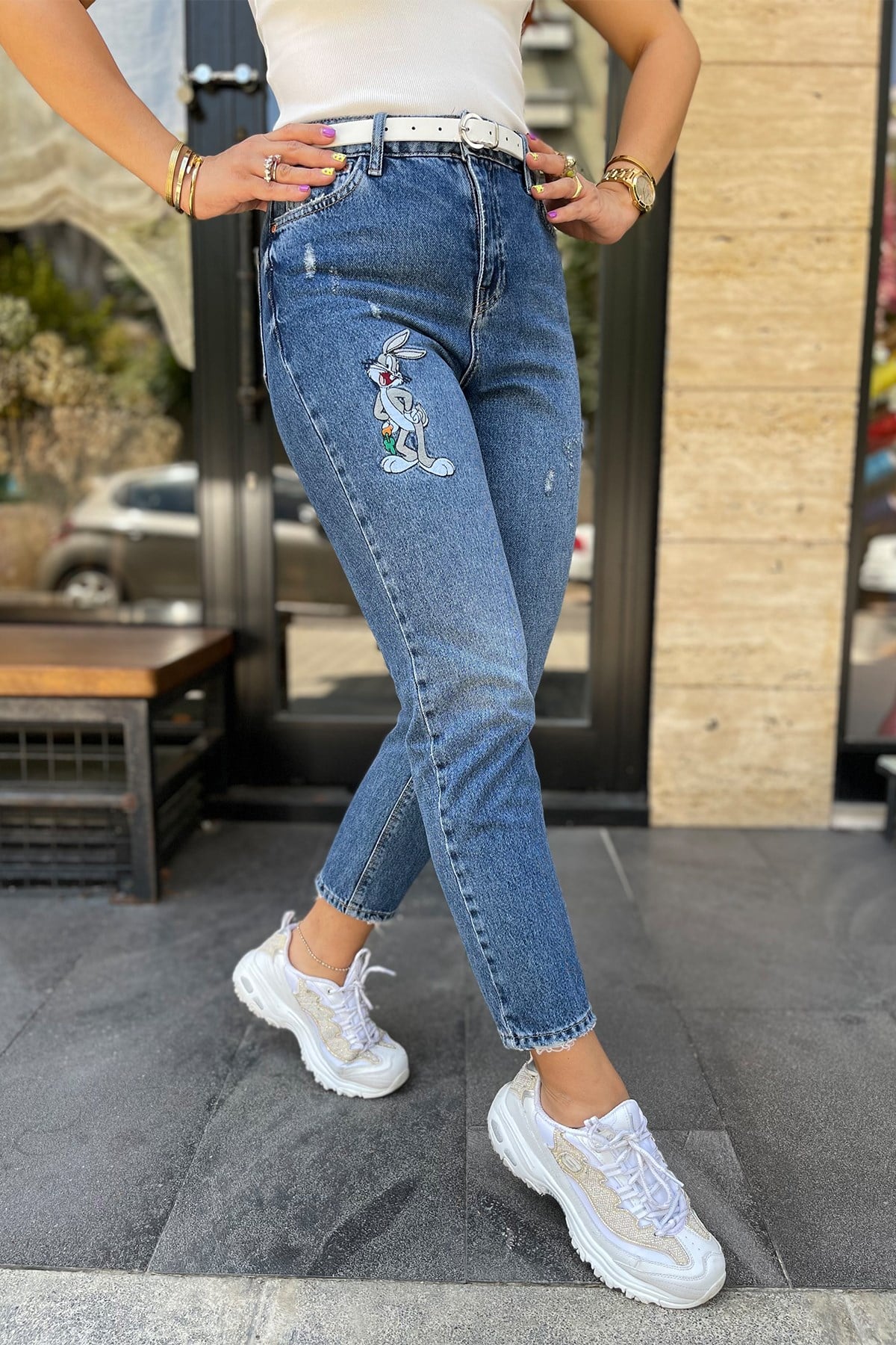 Figürlü Mom Jean