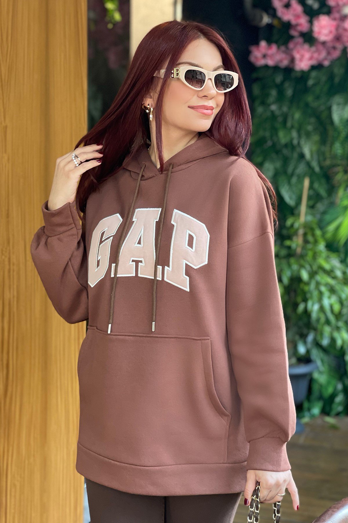 GAP Baskılı Taba Sweatshirt