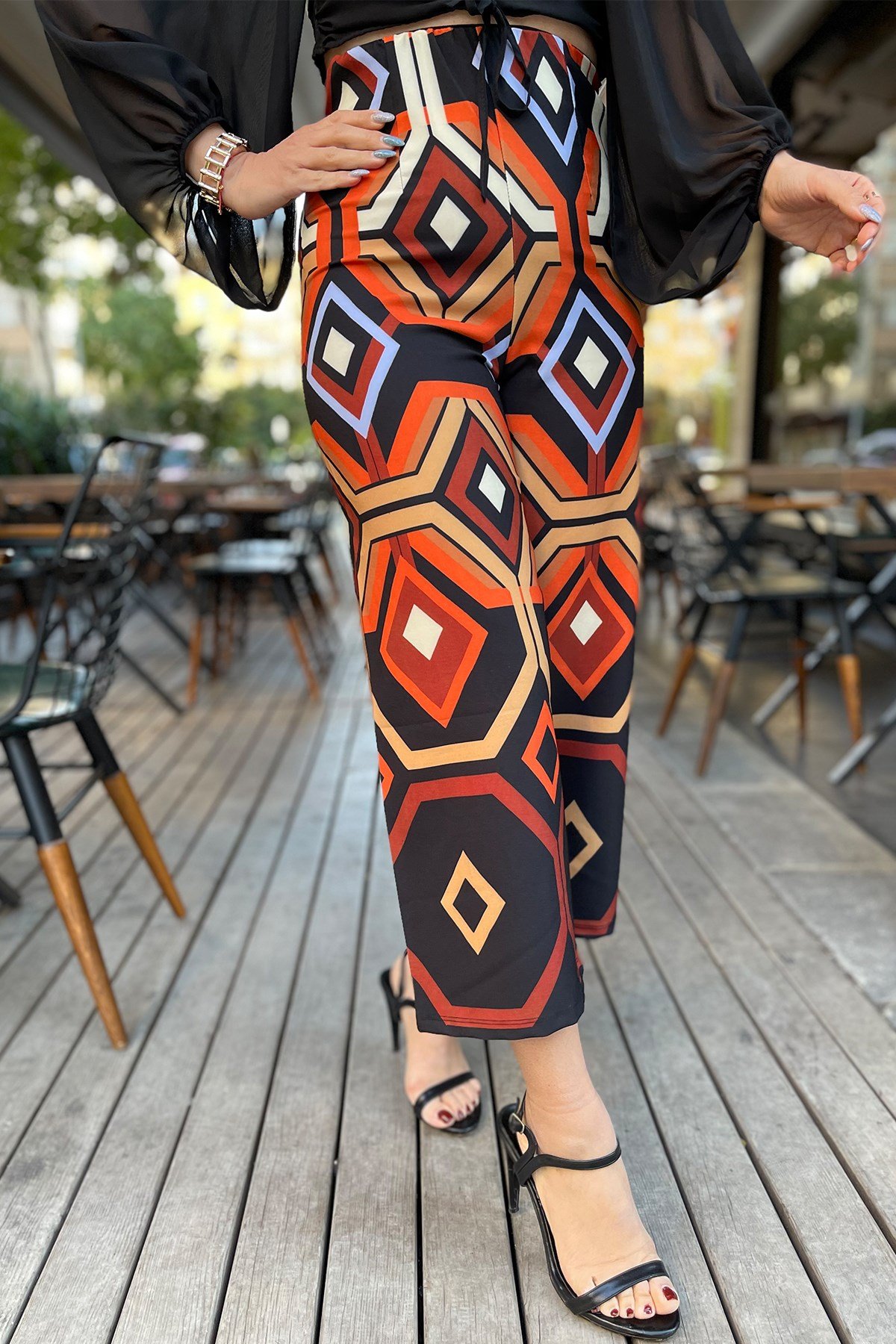 Geometrik Desenli Bol Paça.  Pantolon 