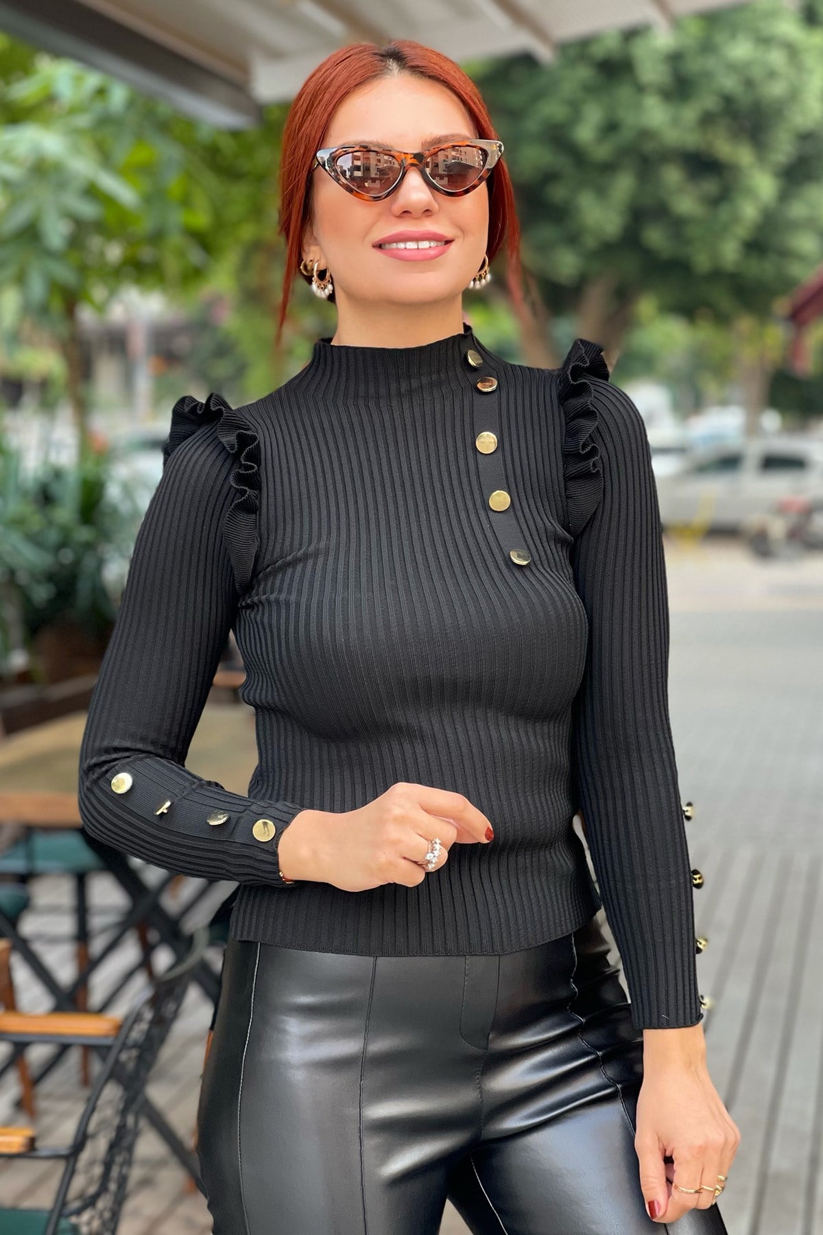 Gold Düğme Detaylı Triko    