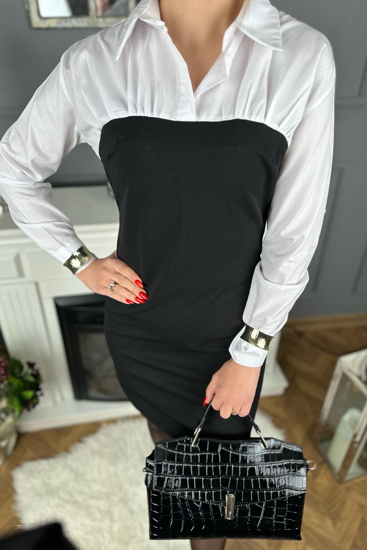 Gömlek Detaylı Siyah Elbise