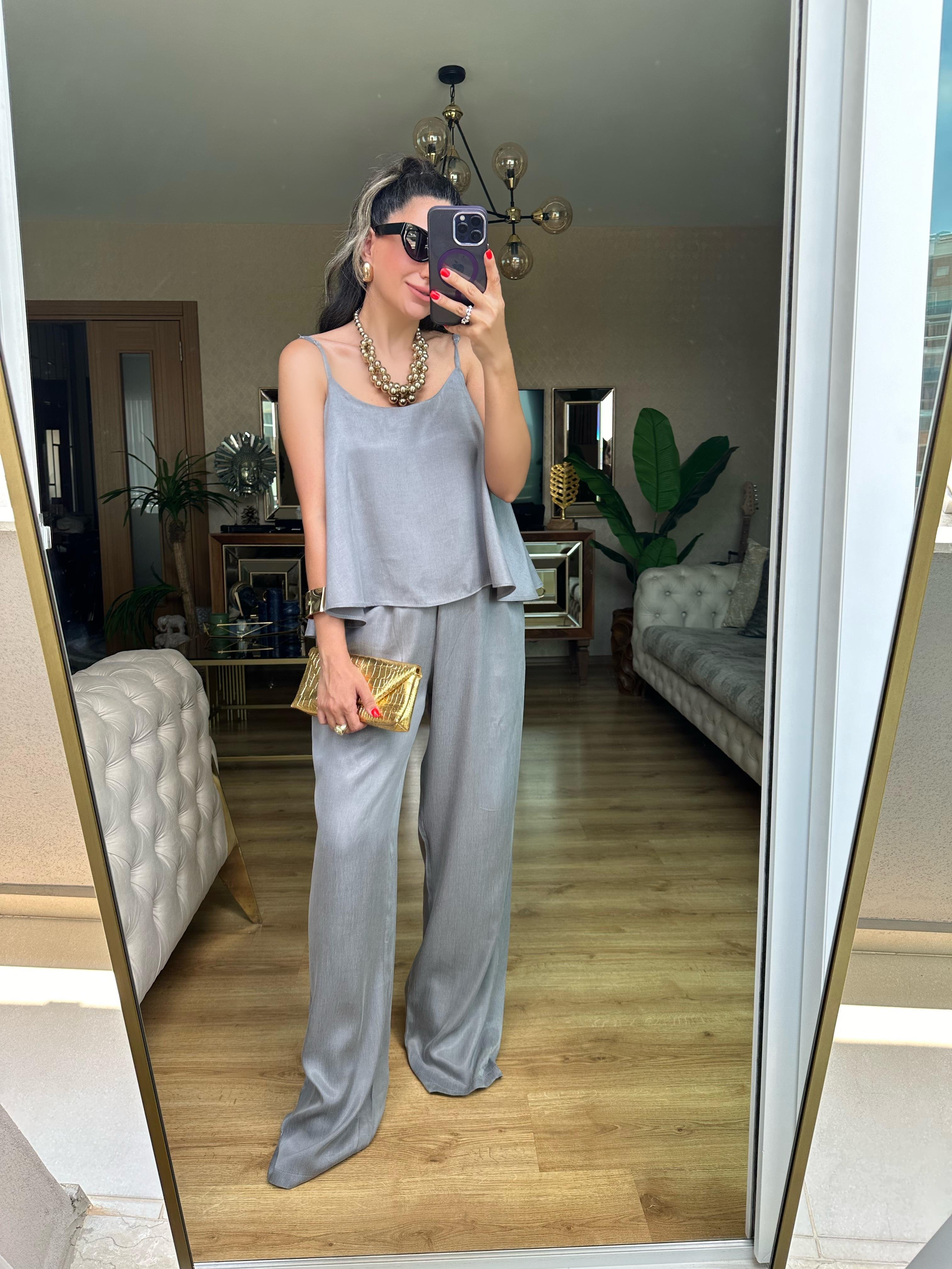 Gri Askılı Pantolon Bluz Takım