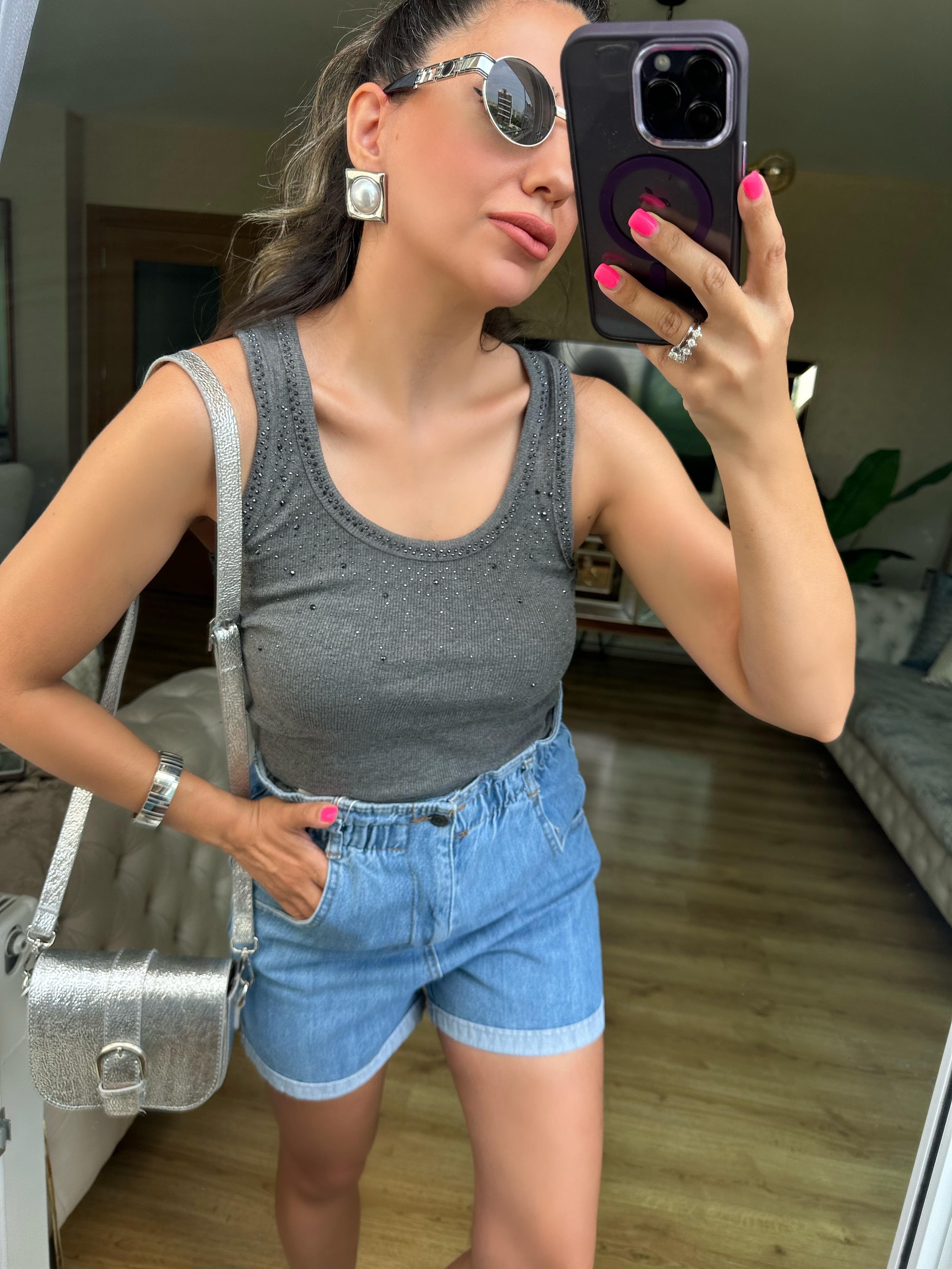 Gri Önü Taşlı Atlet