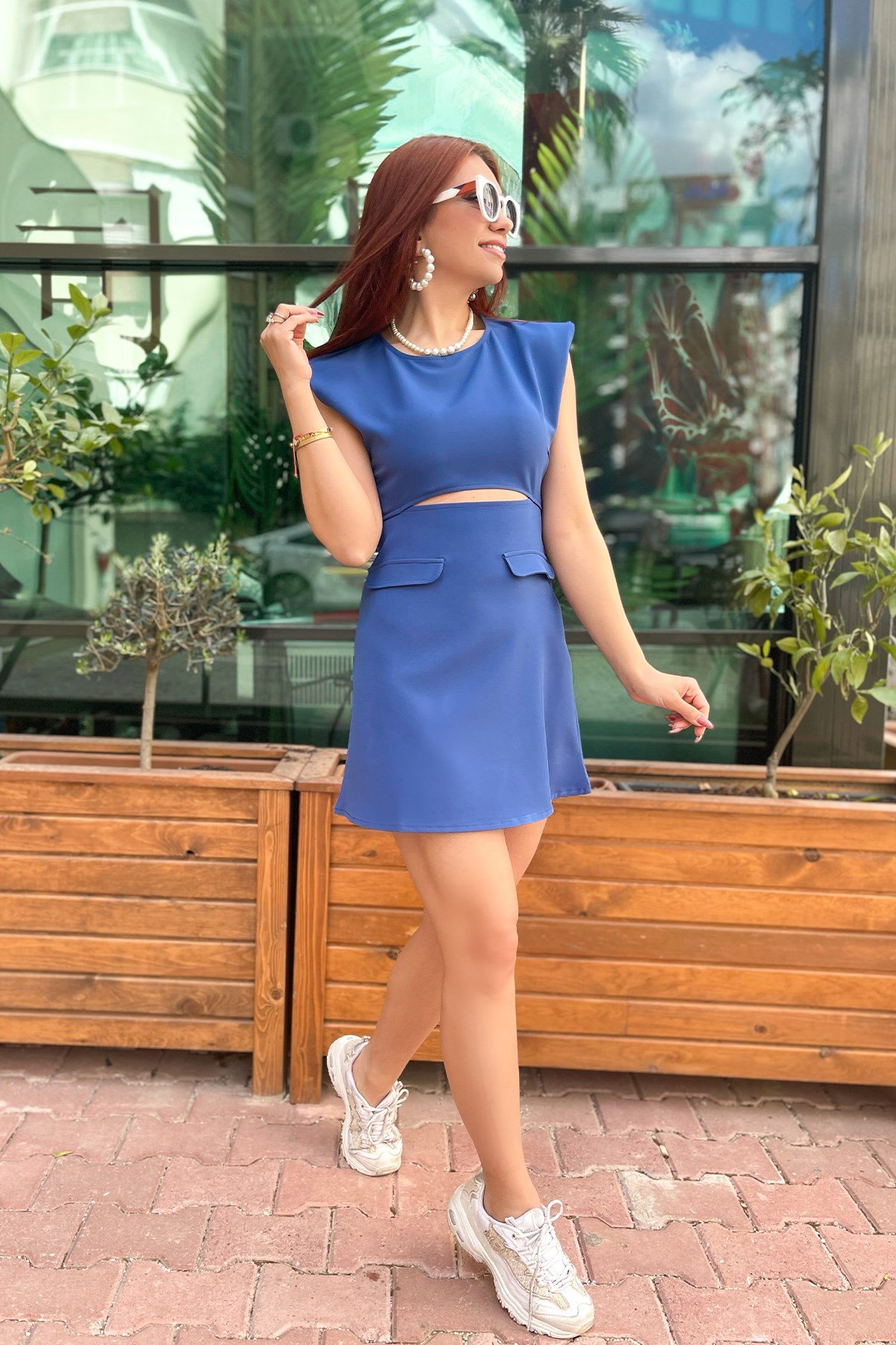 İndigo Mavi Önden Cep Detaylı Elbise 