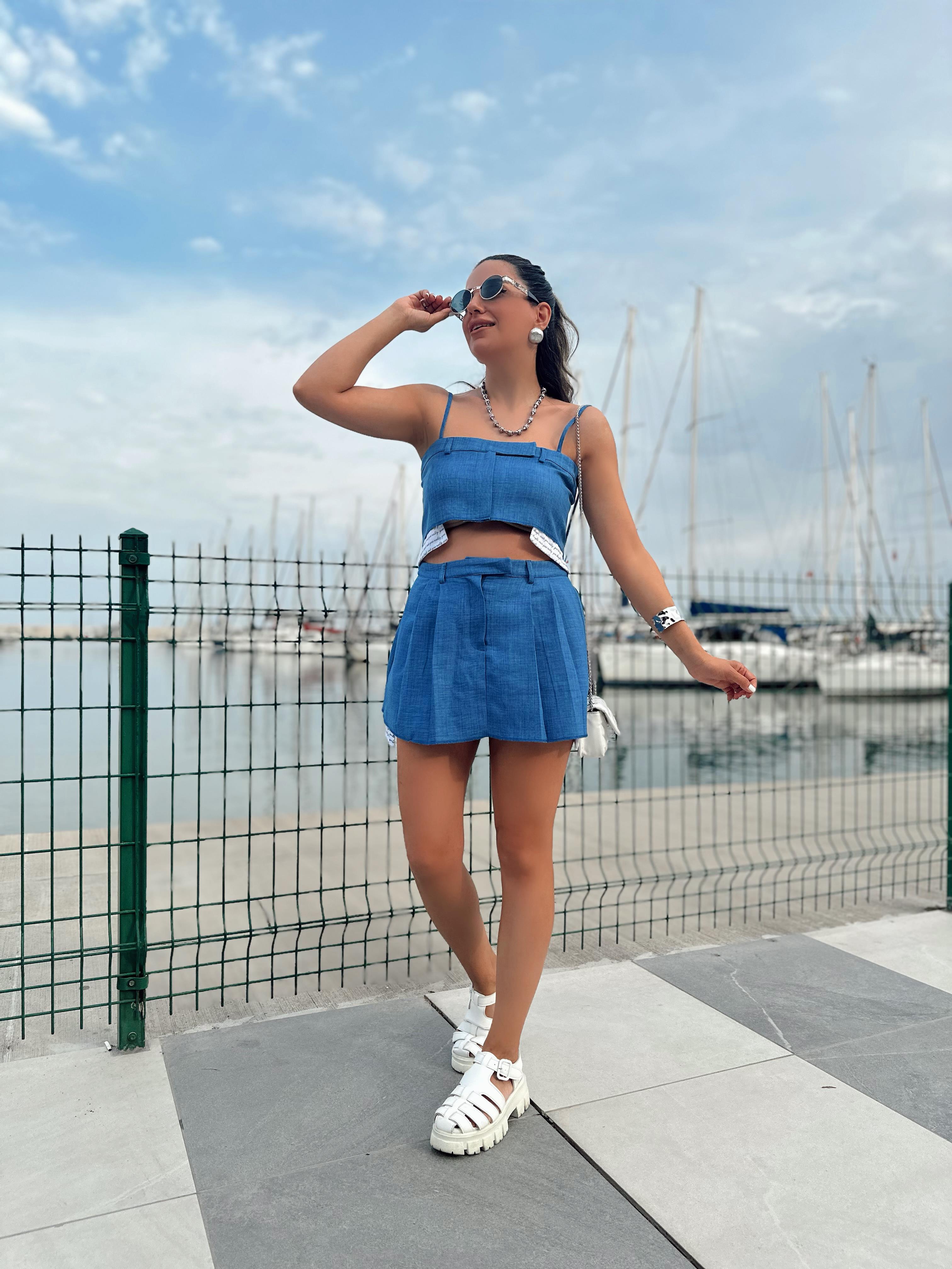 İndigo Mavi Şort Etek Bluz Takım