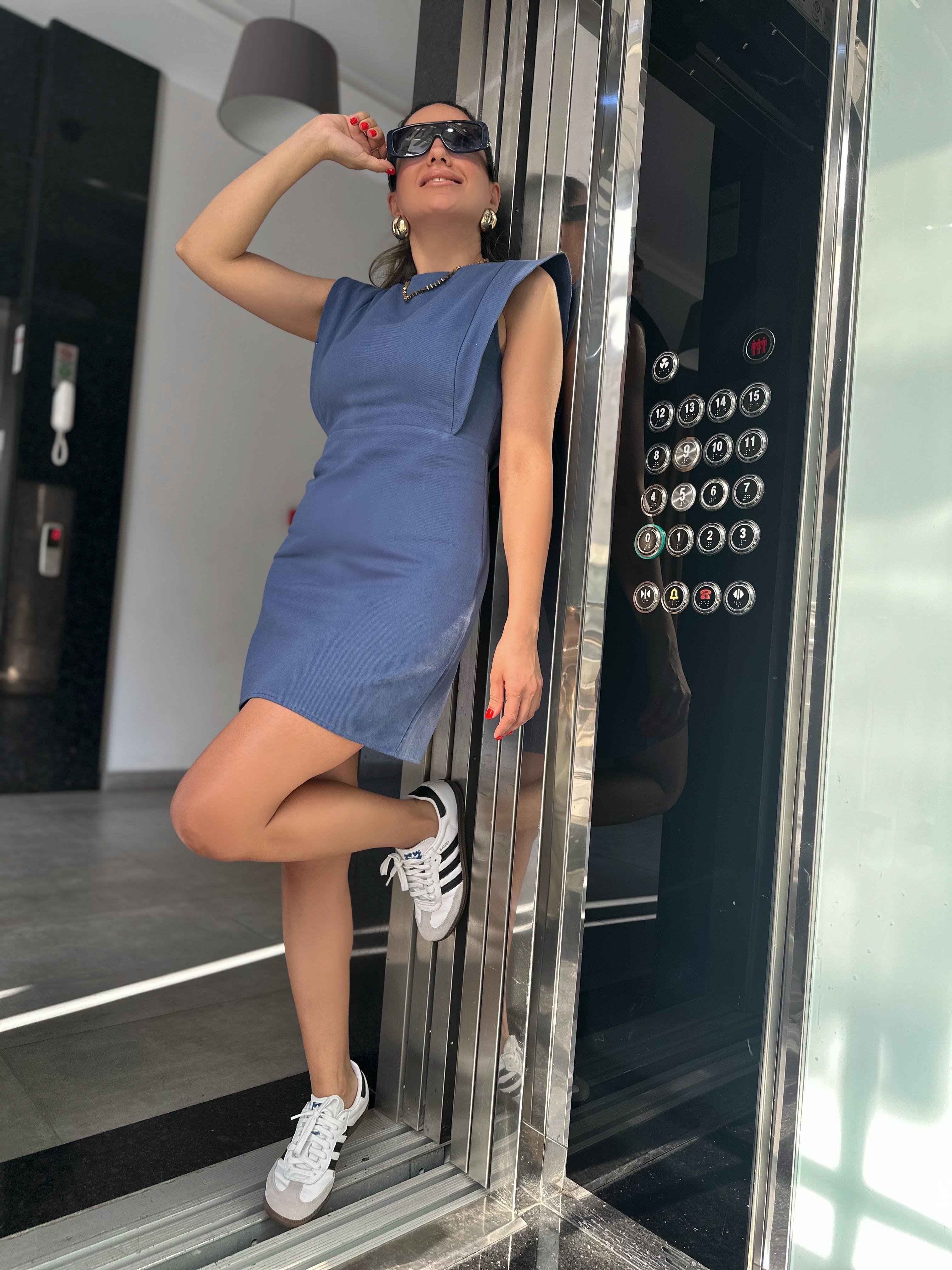 İndigo Mavi Volanlı Elbise