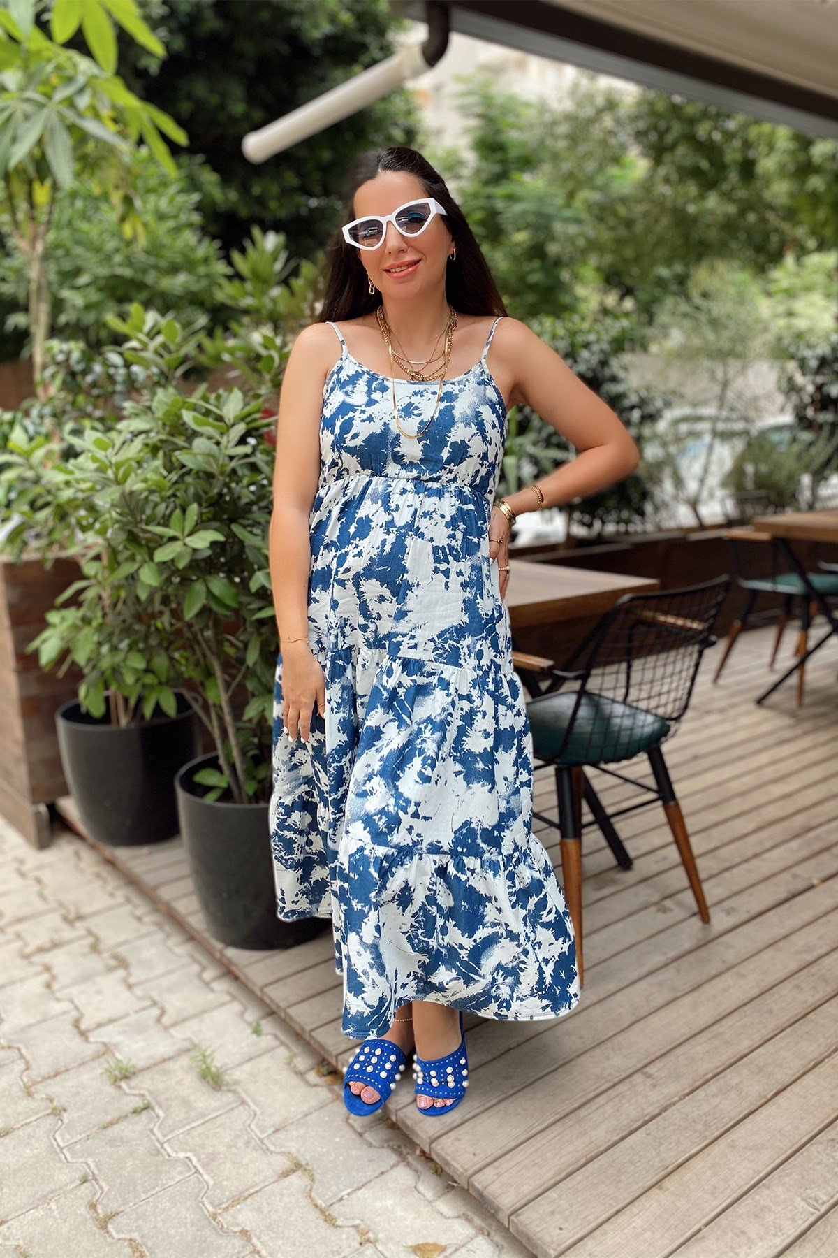 İp Askılı Koyu Mavi Batik Desen Elbise