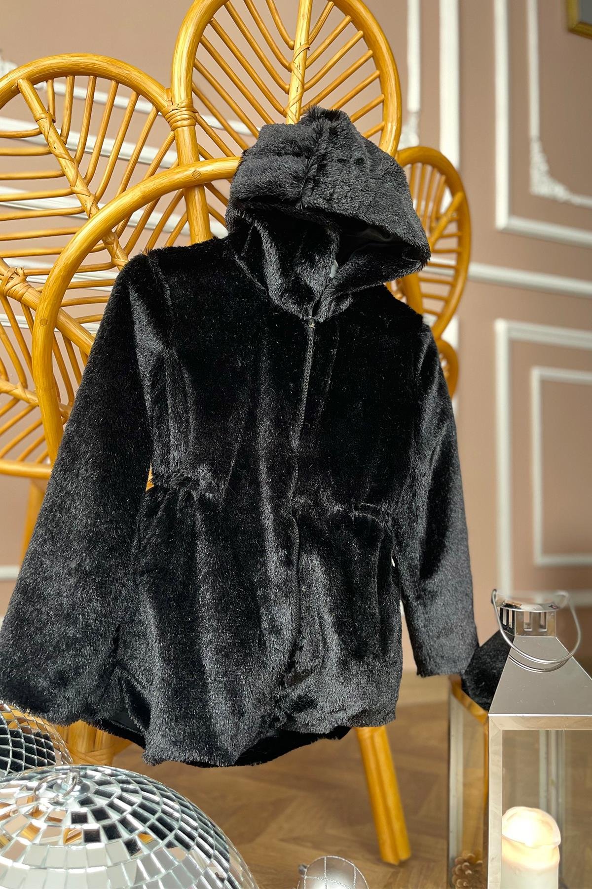 Kids Siyah Büzgülü Peluş Mont