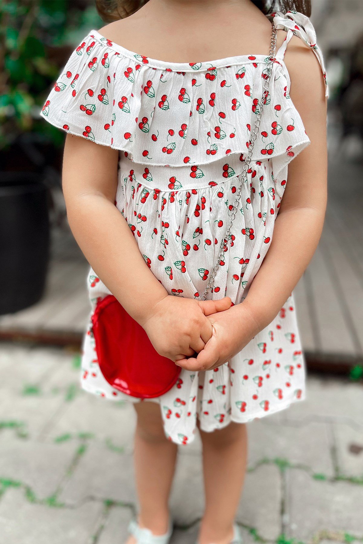 Kirazlı Tek Omuzlu Çantalı Elbise