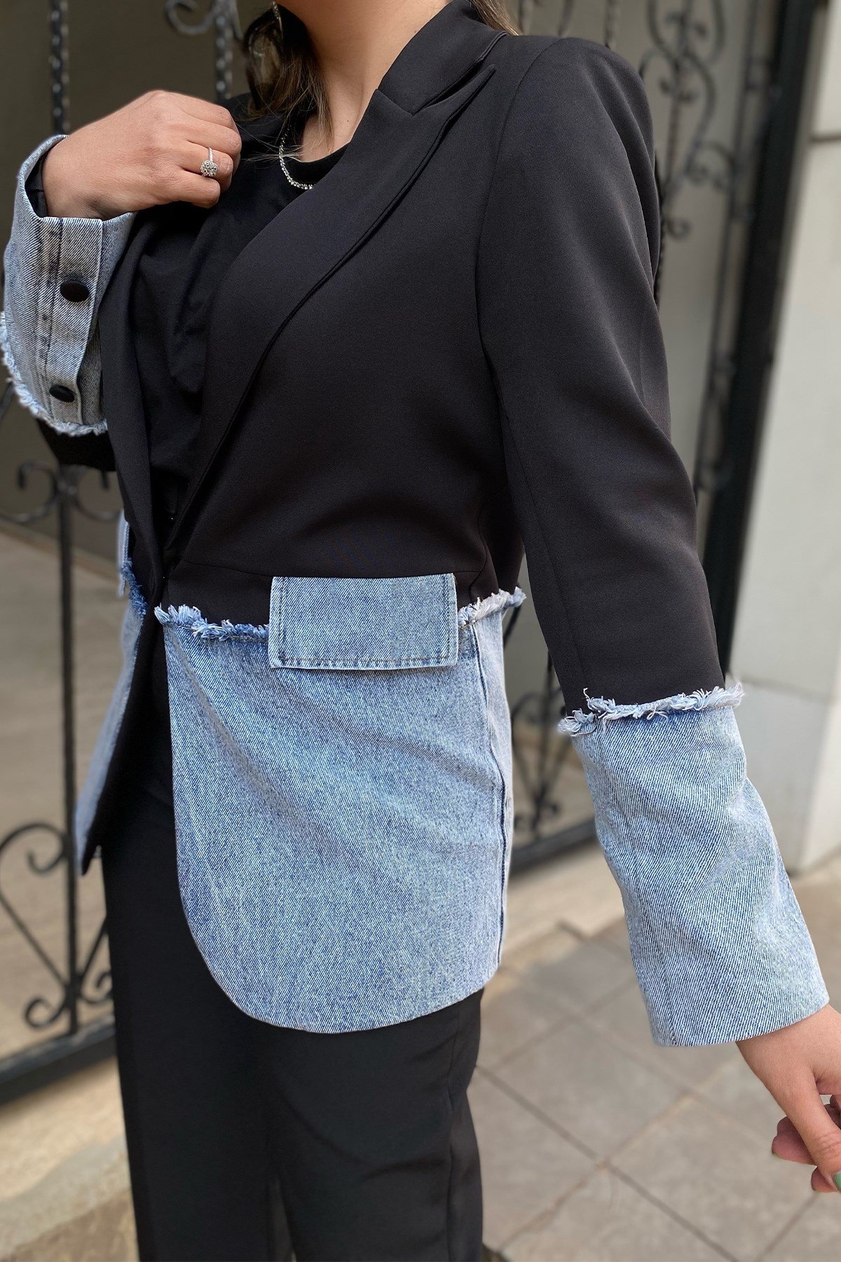 Kot Detaylı  Blazer Ceket