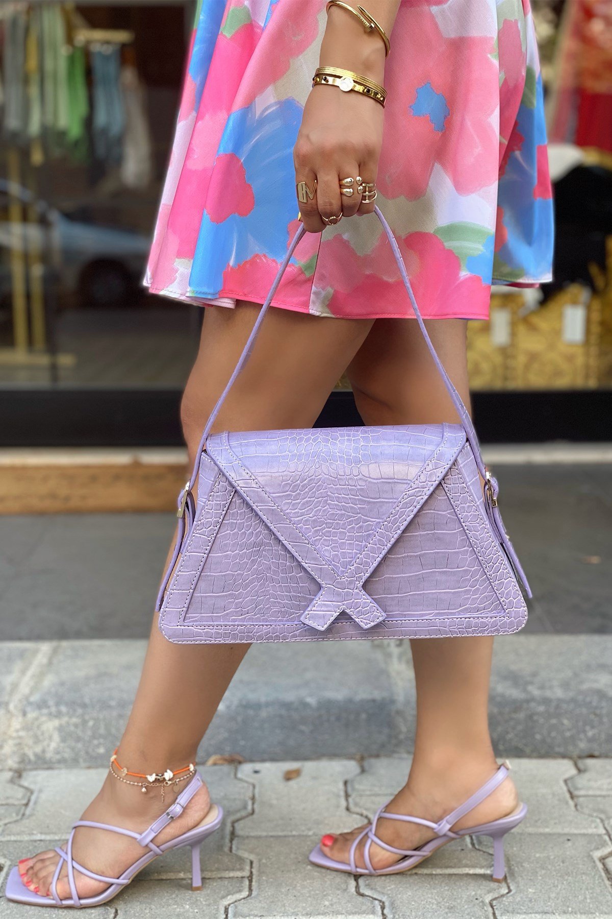 Kulplu Lila El Çantası