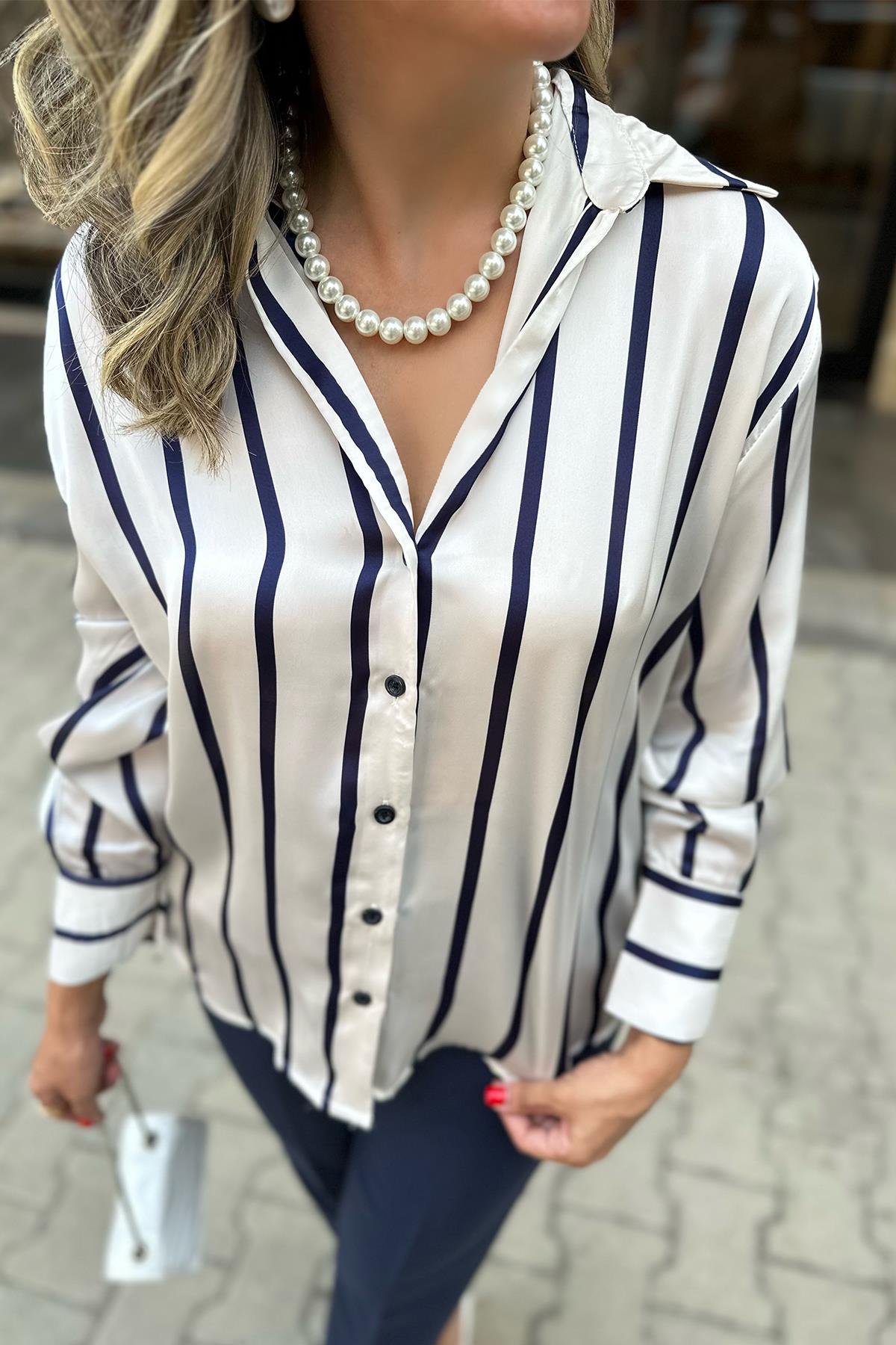 Lacivert Çizgili Saten Gömlek