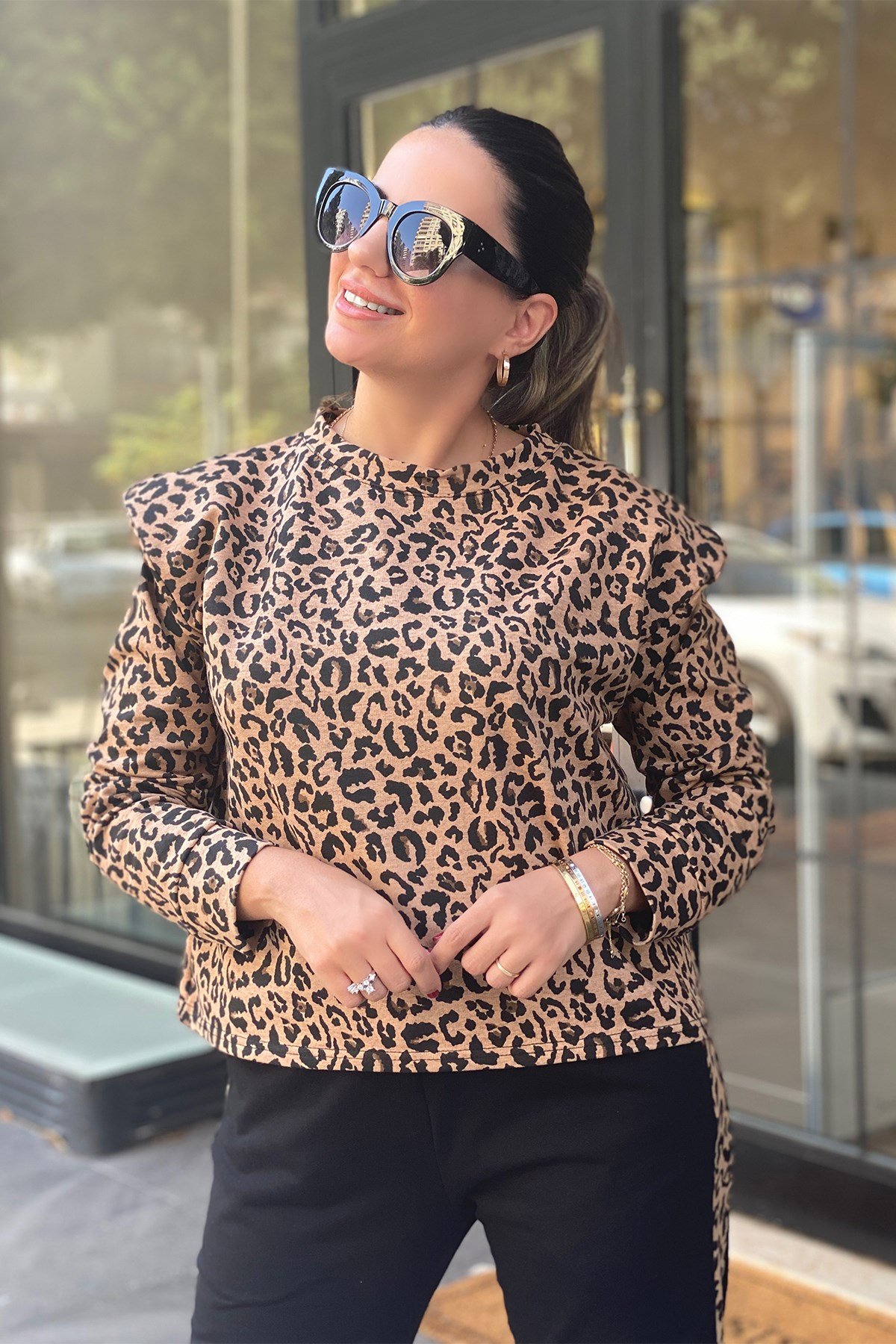 Leopar Kolu Katlamalı Sweat 