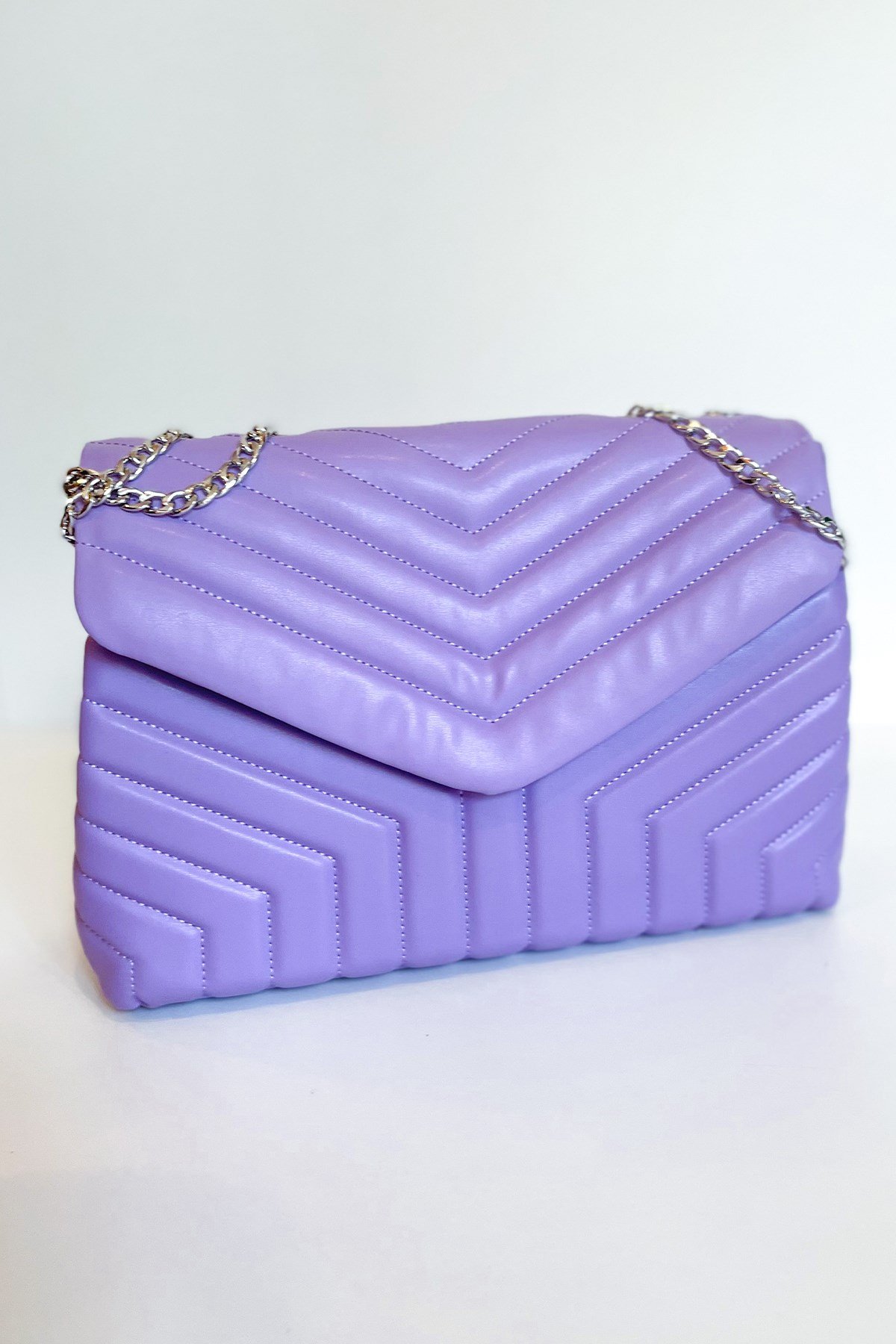 Lila Büyük Pofu Çanta