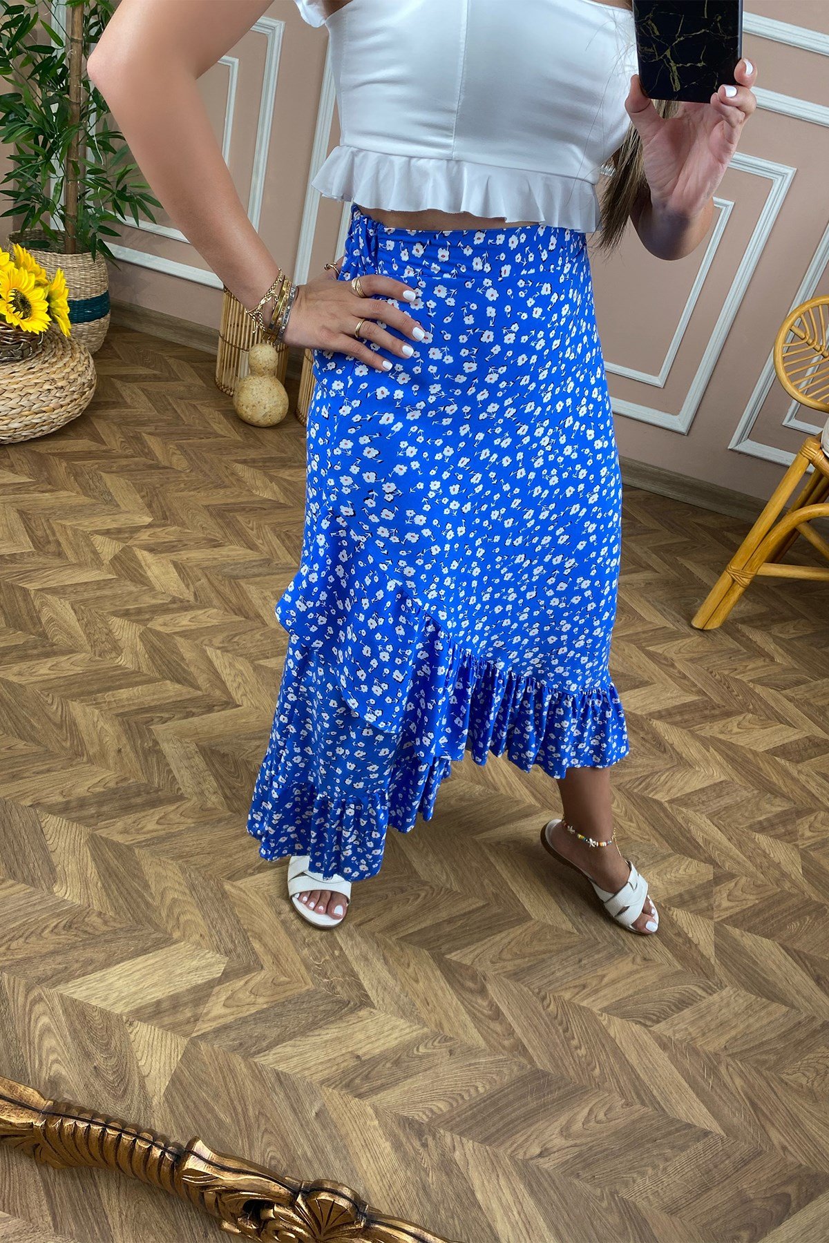 Mavi Çiçek Desenli Volanlı Etek