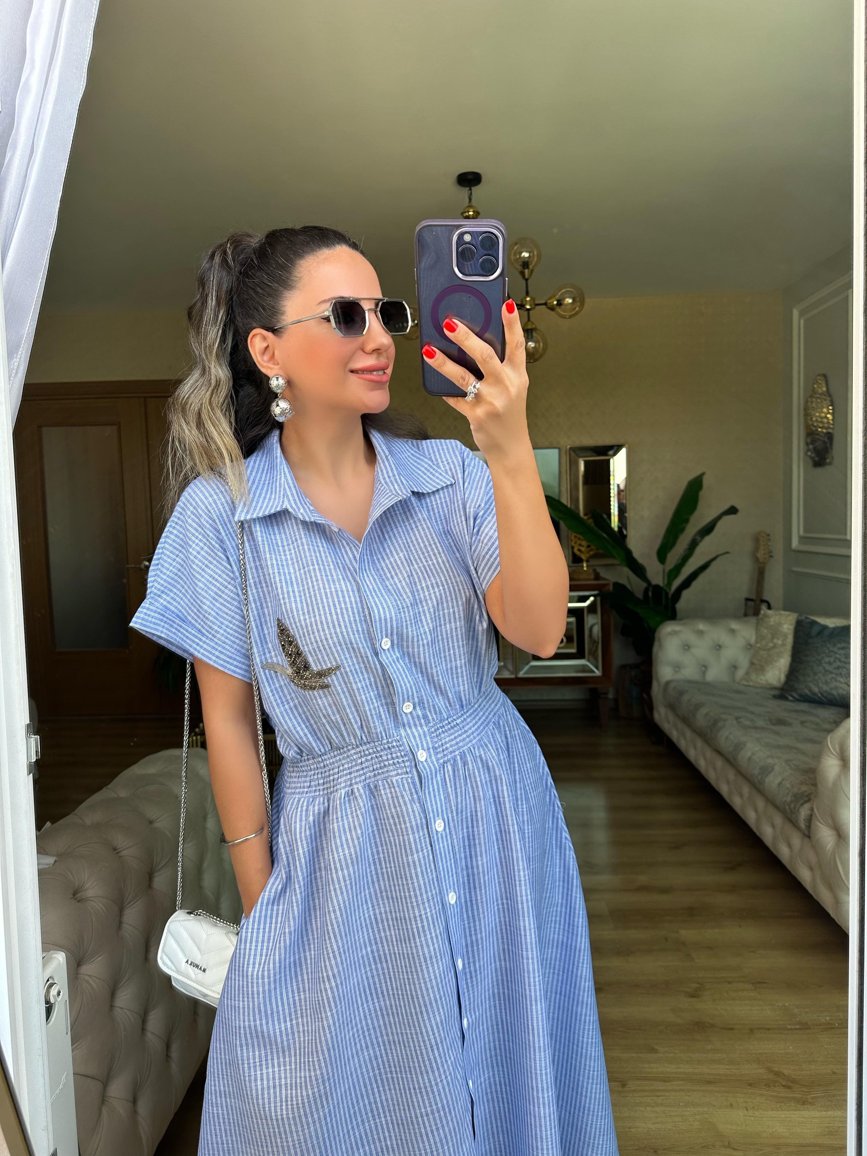 Mavi Çizgili Kuş Taşlı Elbise