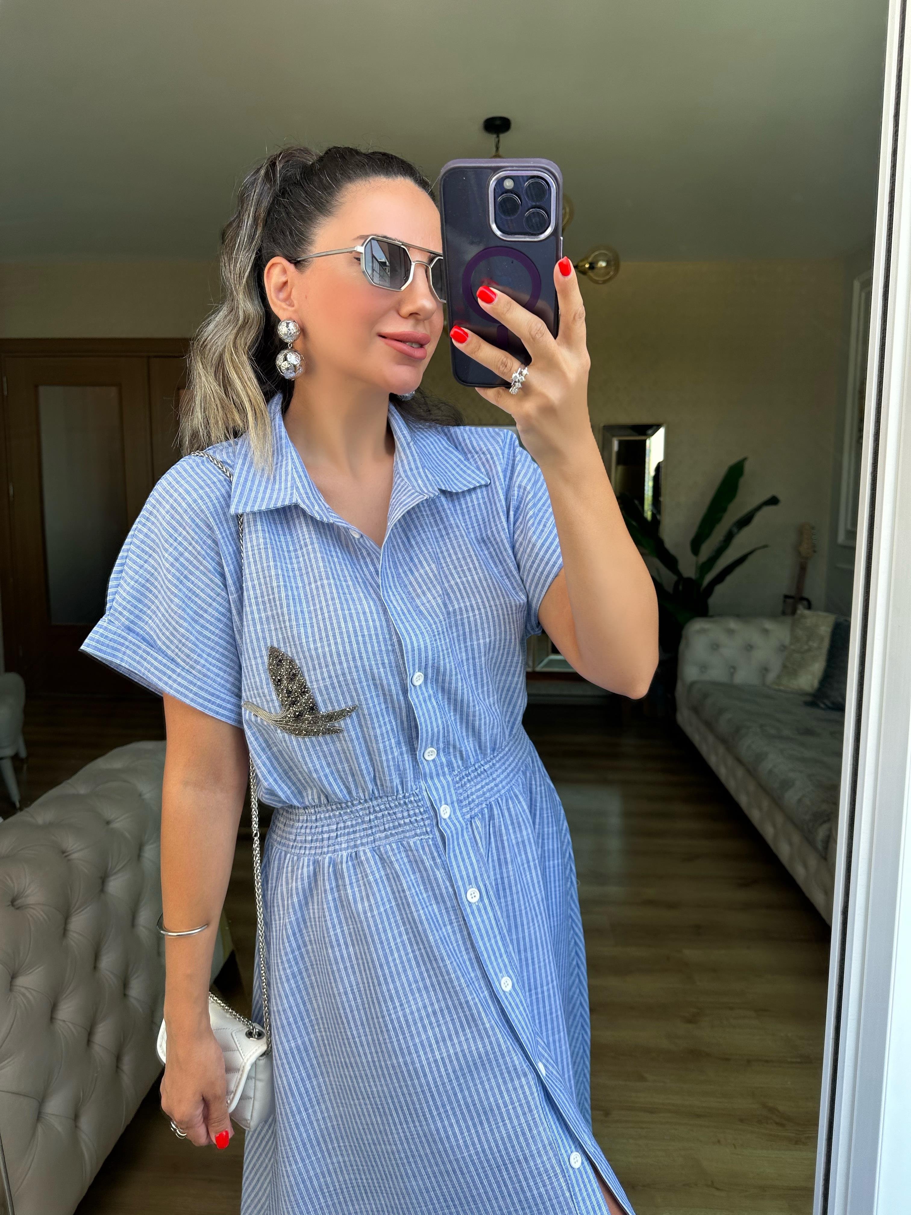 Mavi Çizgili Kuş Taşlı Elbise
