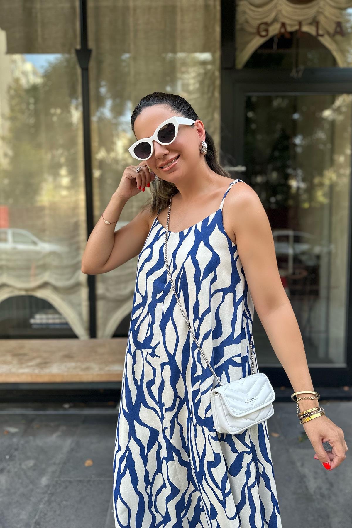 Mavi Desenli Astarlı Keten Elbise