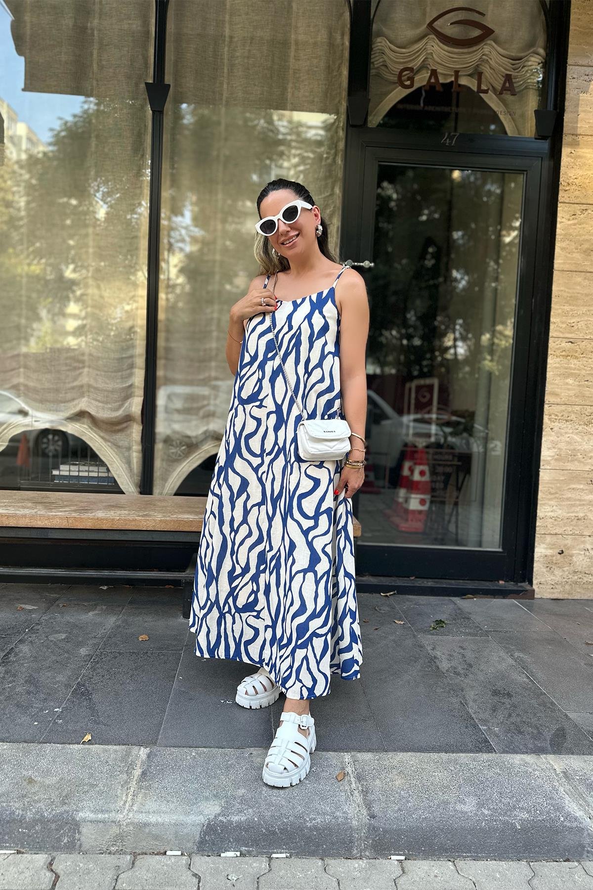 Mavi Desenli Astarlı Keten Elbise