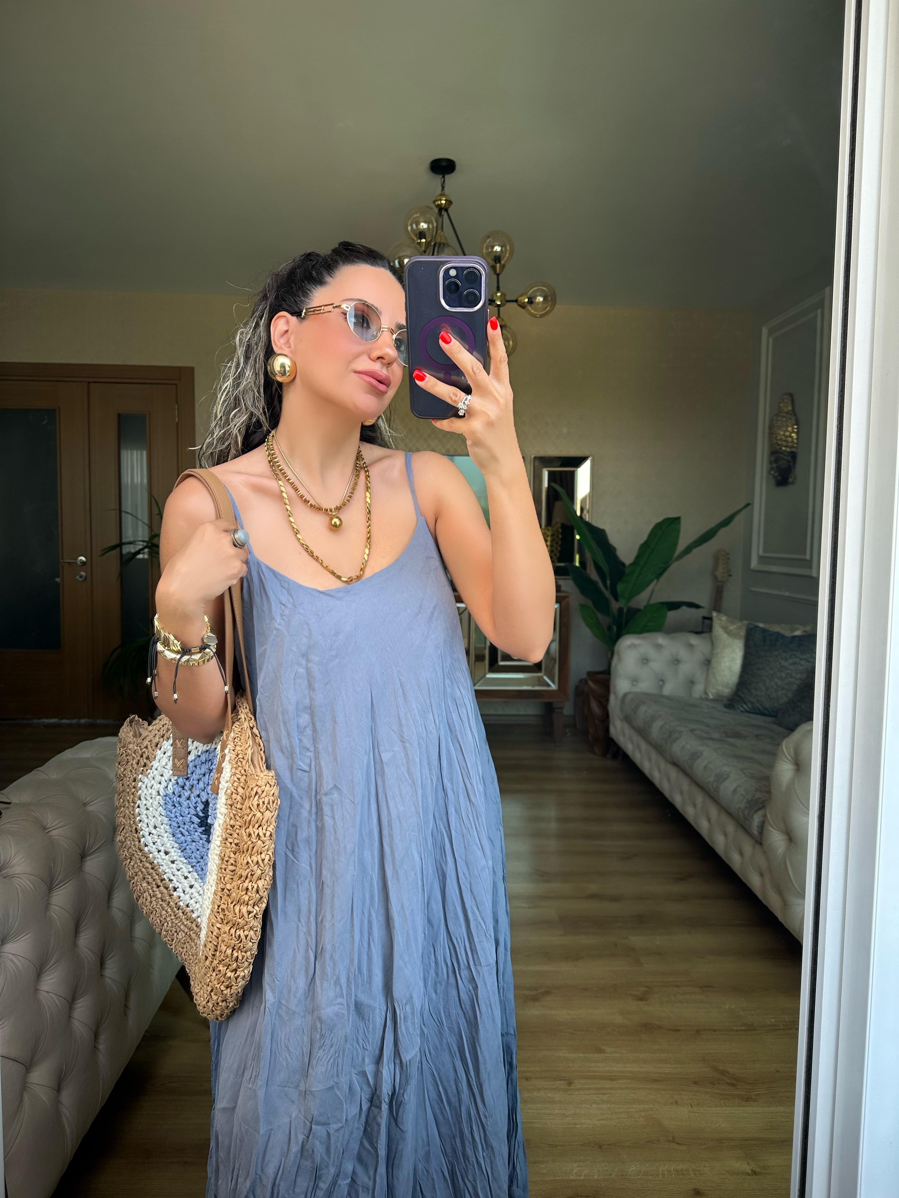 Mavi Kırışık Kumaş Elbise