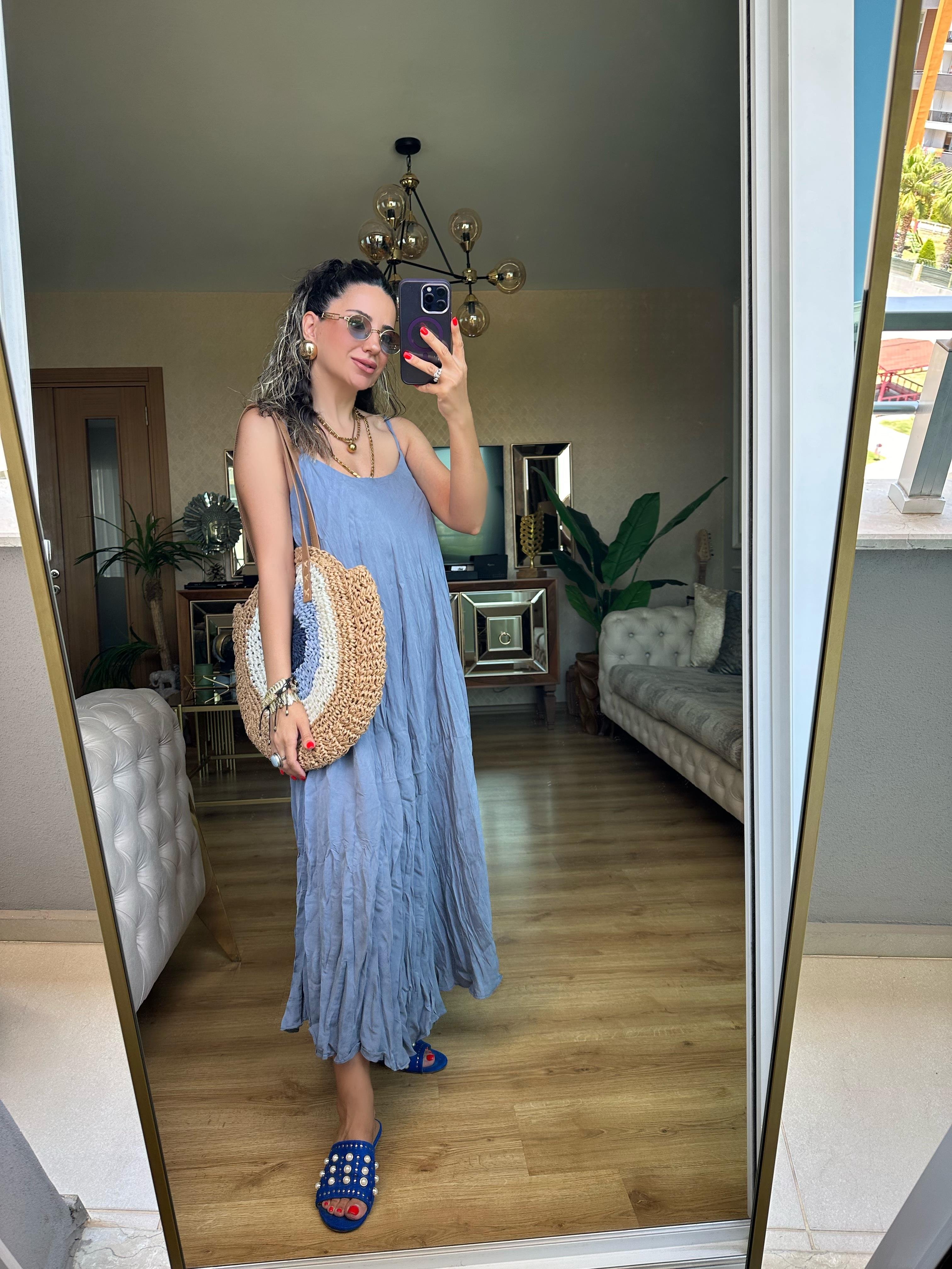 Mavi Kırışık Kumaş Elbise