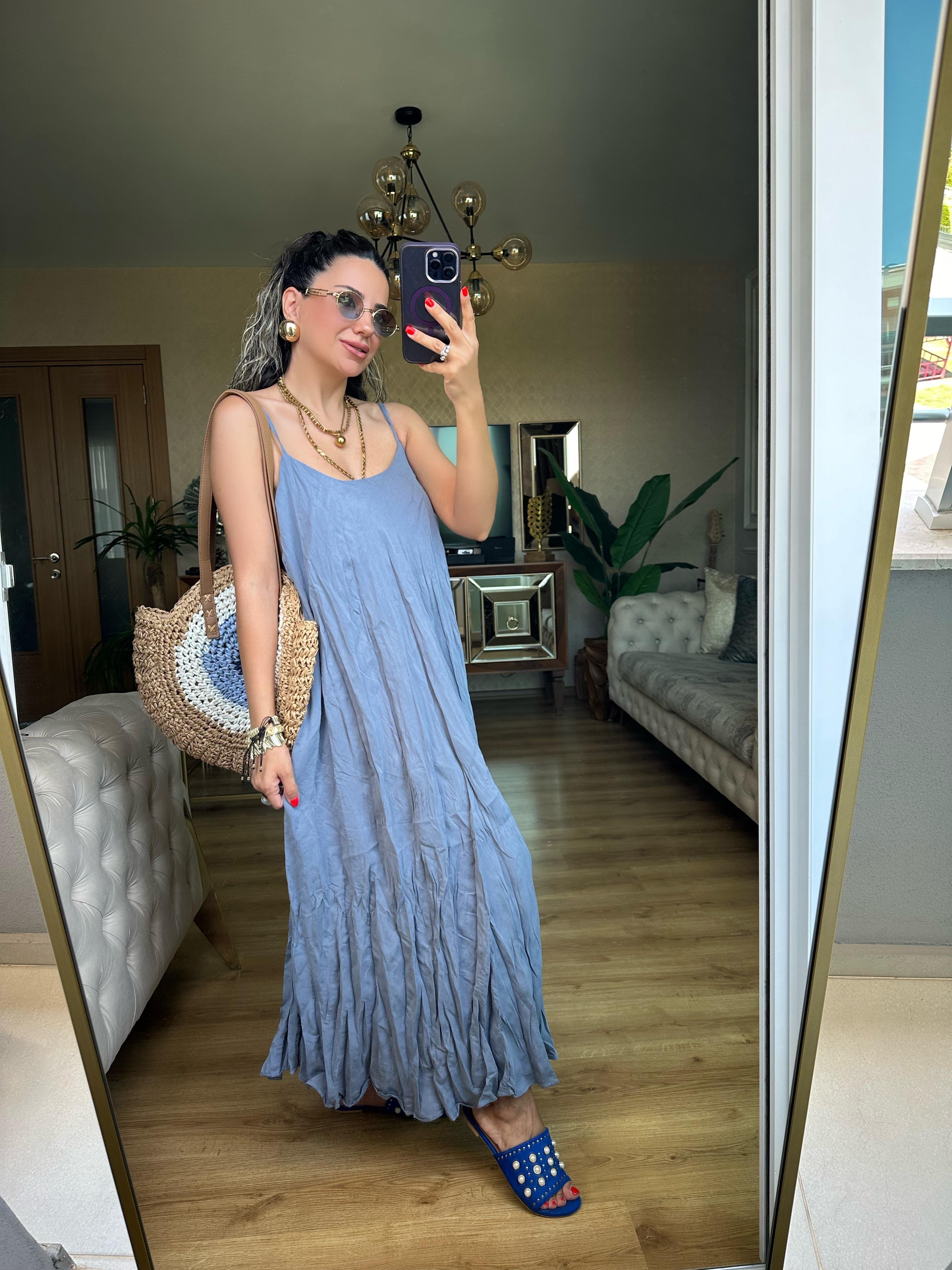 Mavi Kırışık Kumaş Elbise